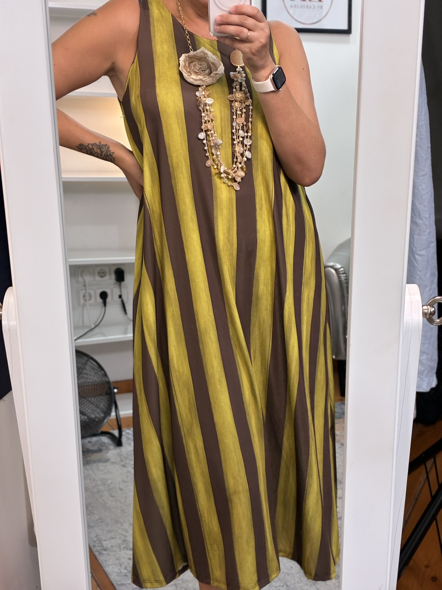 Vestido tela fría evasé