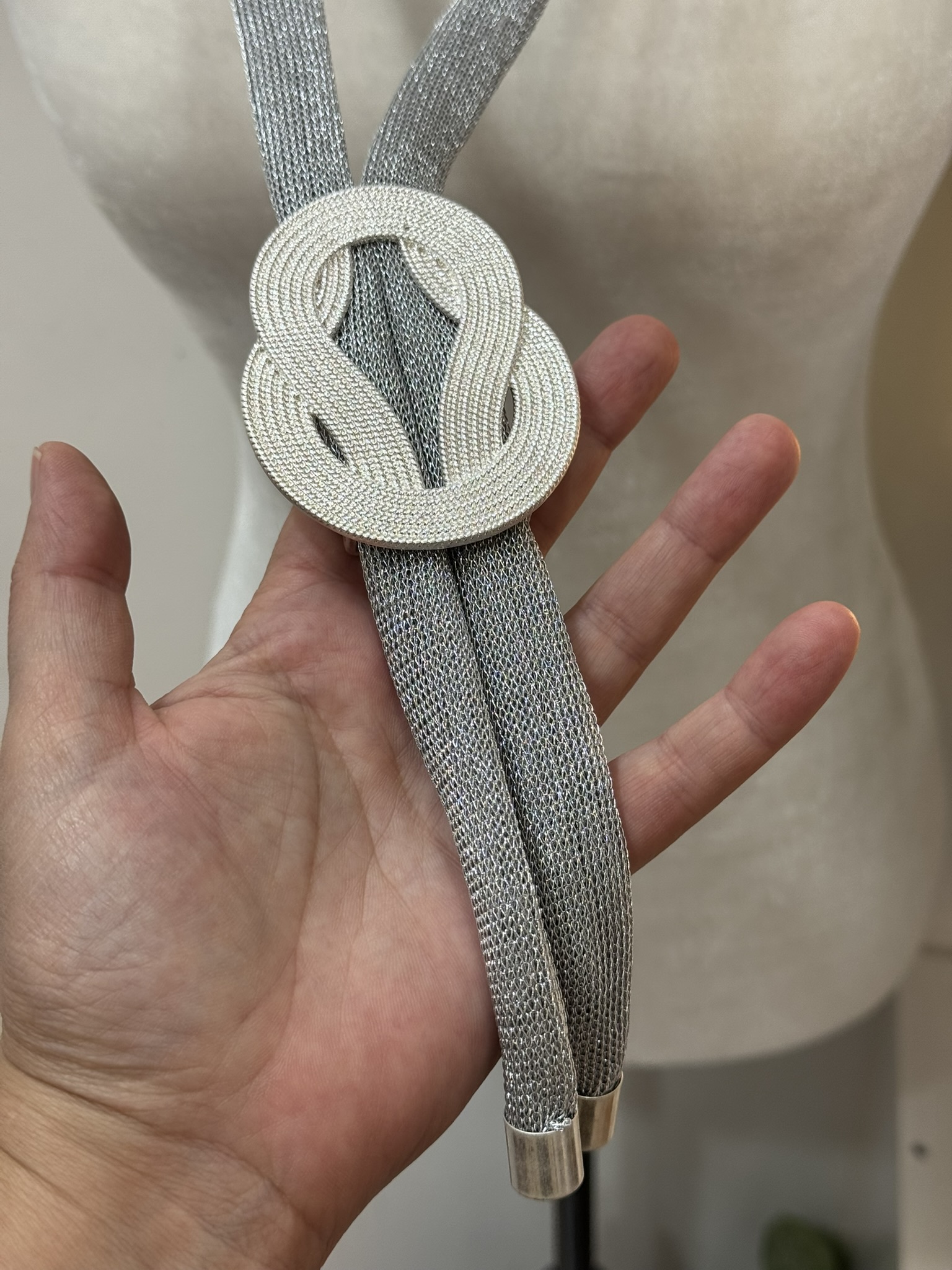 Collar tela metalizado 