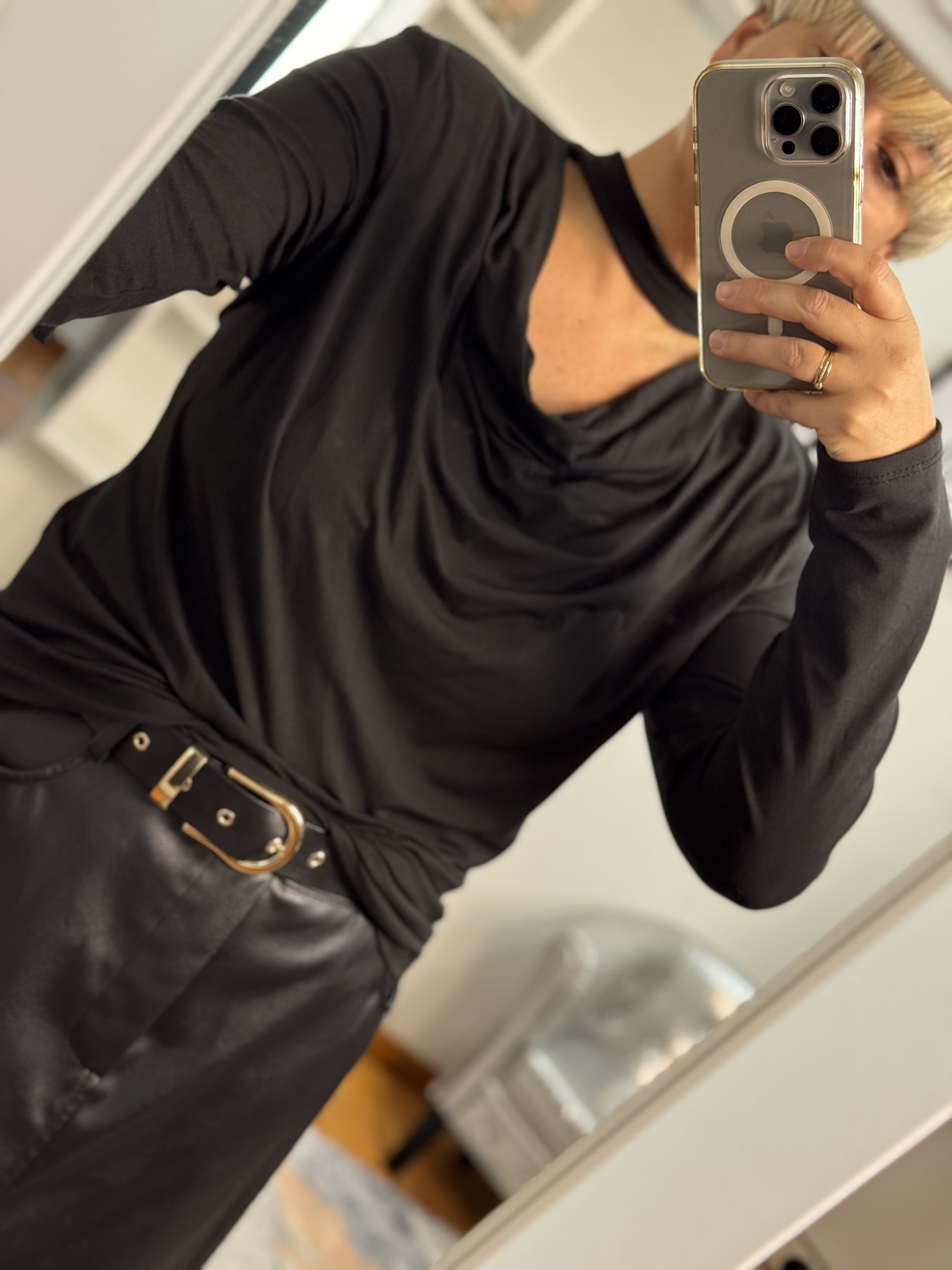 Camiseta escote drapeado