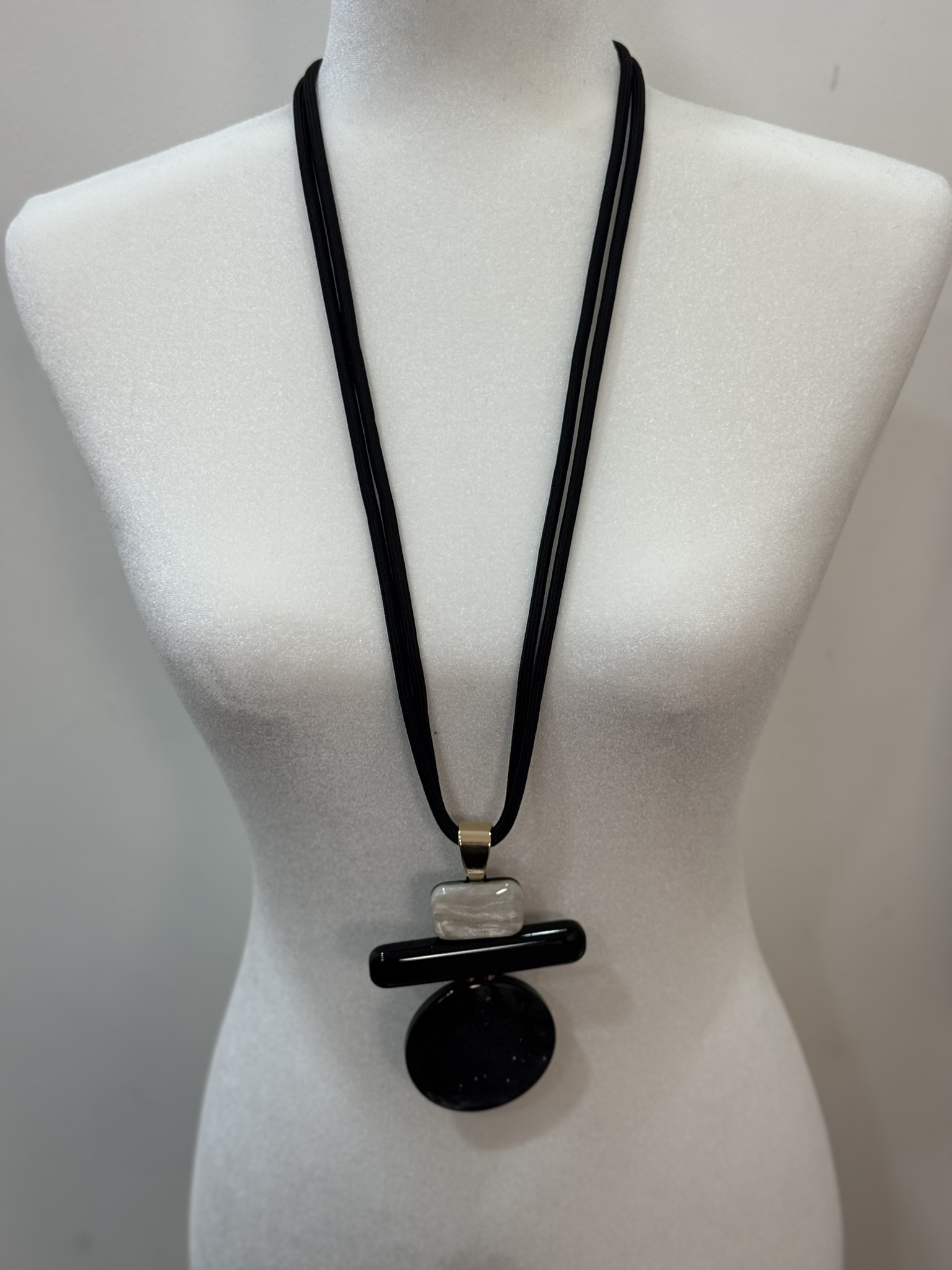 Collar largo círculo