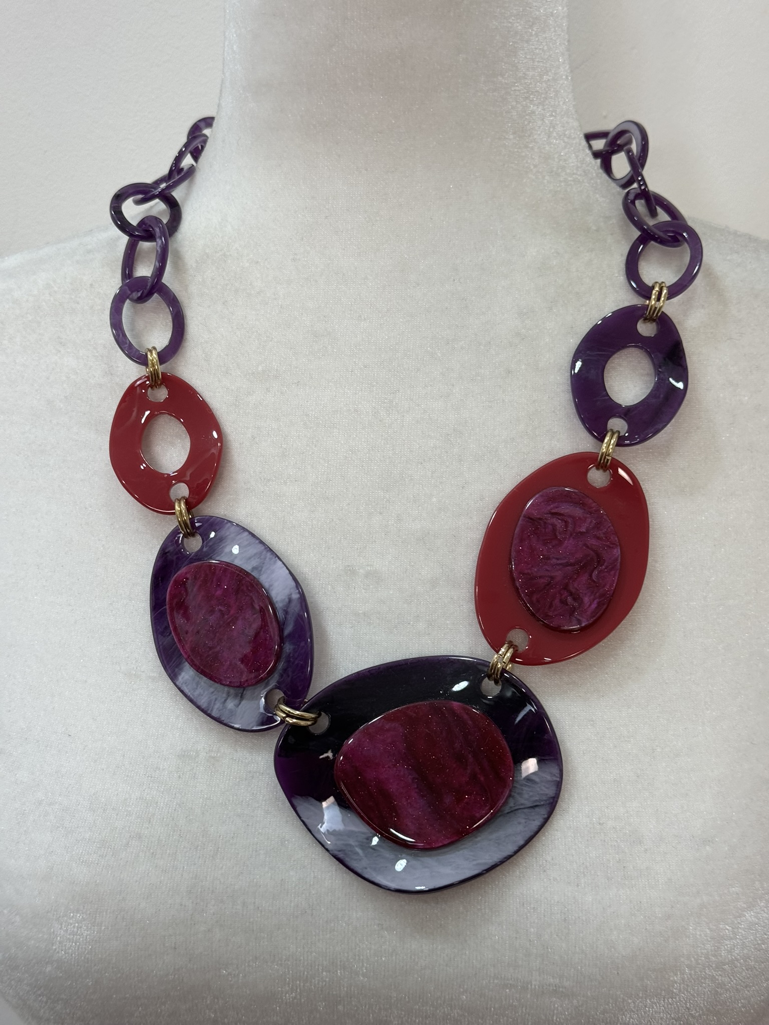 Collar morado/buganvilla
