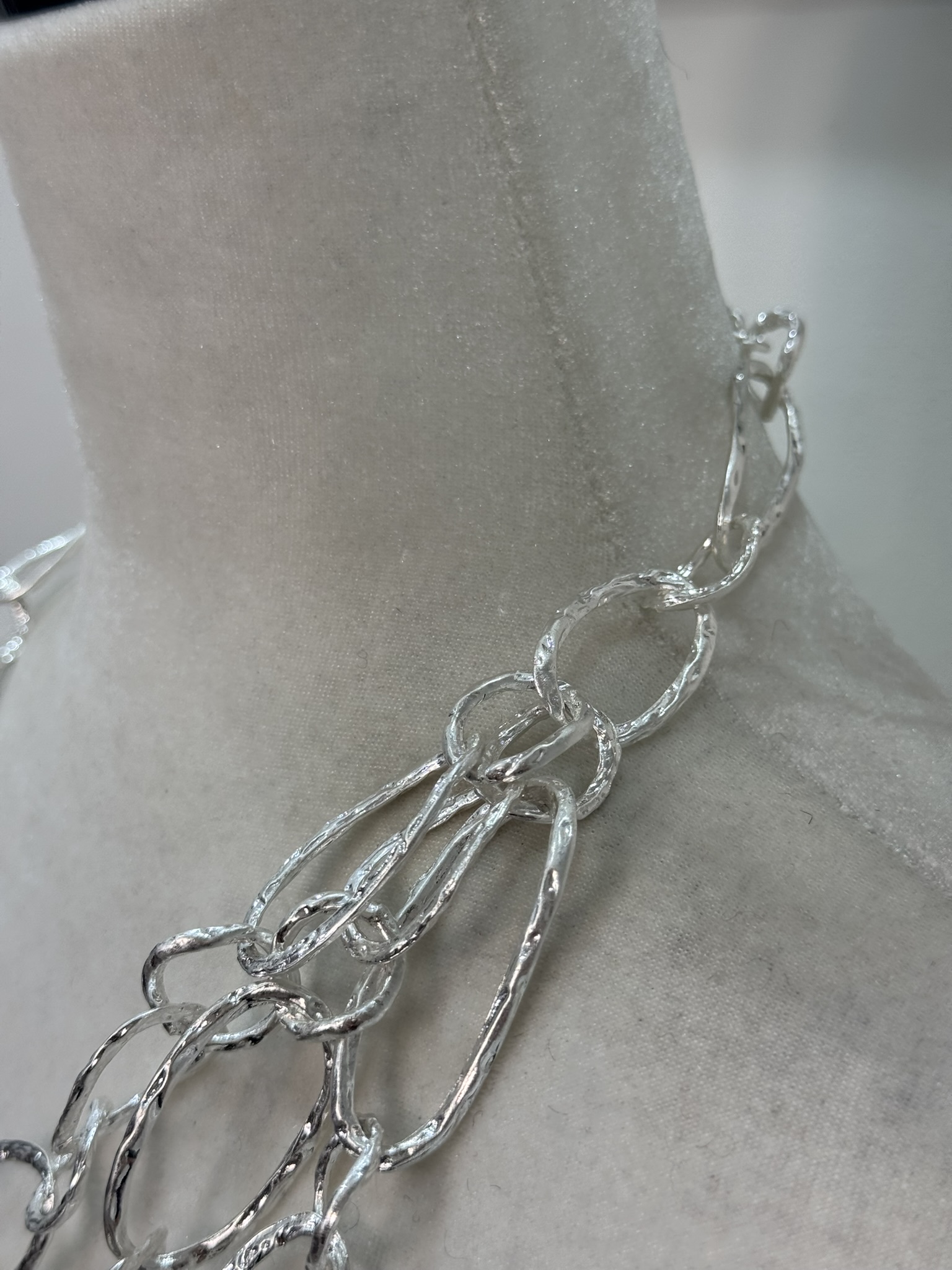 Collar triple eslabones