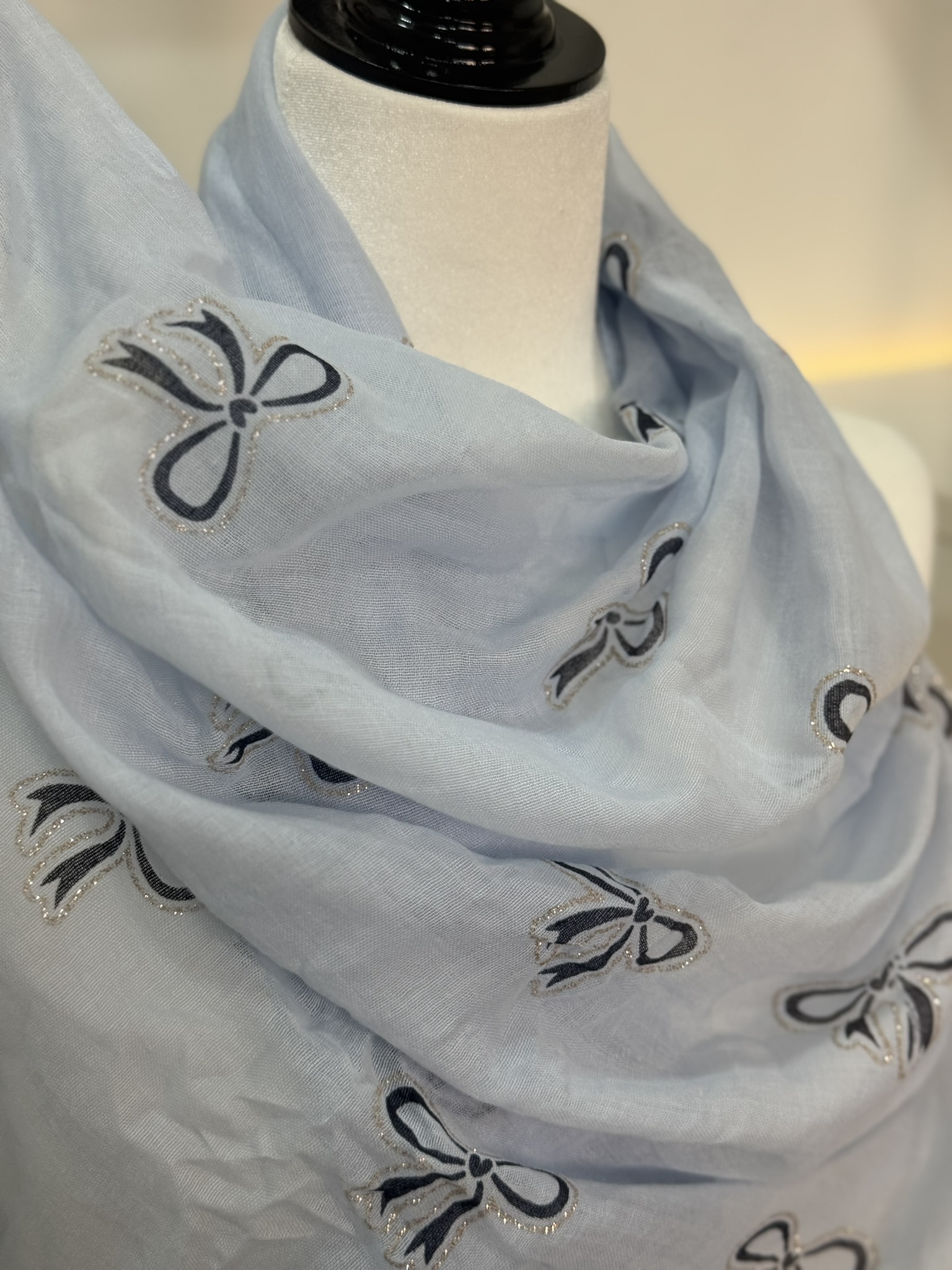 Maxi pañuelo lazos  strass