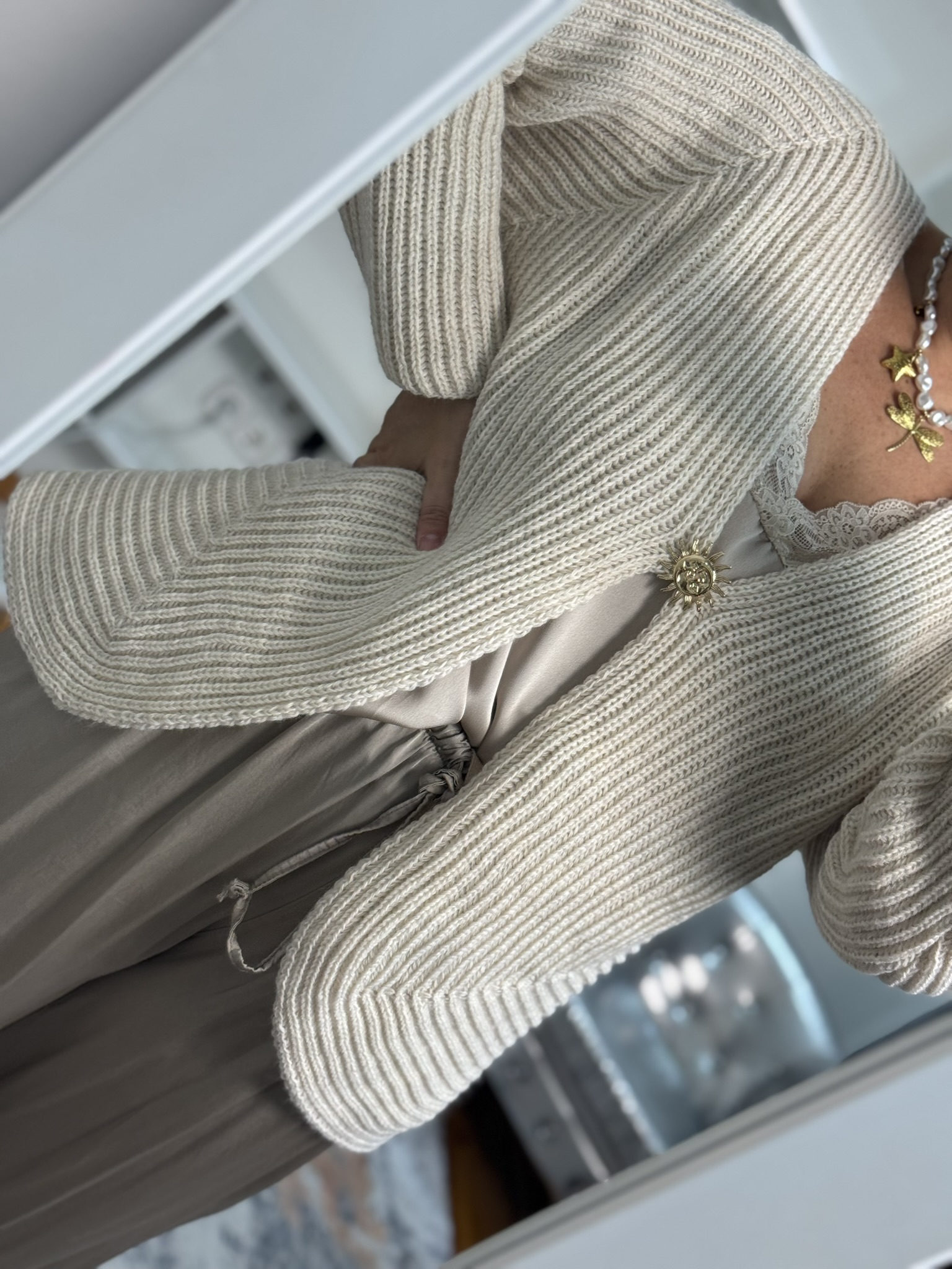 Cardigan punto detalle imperdible sol