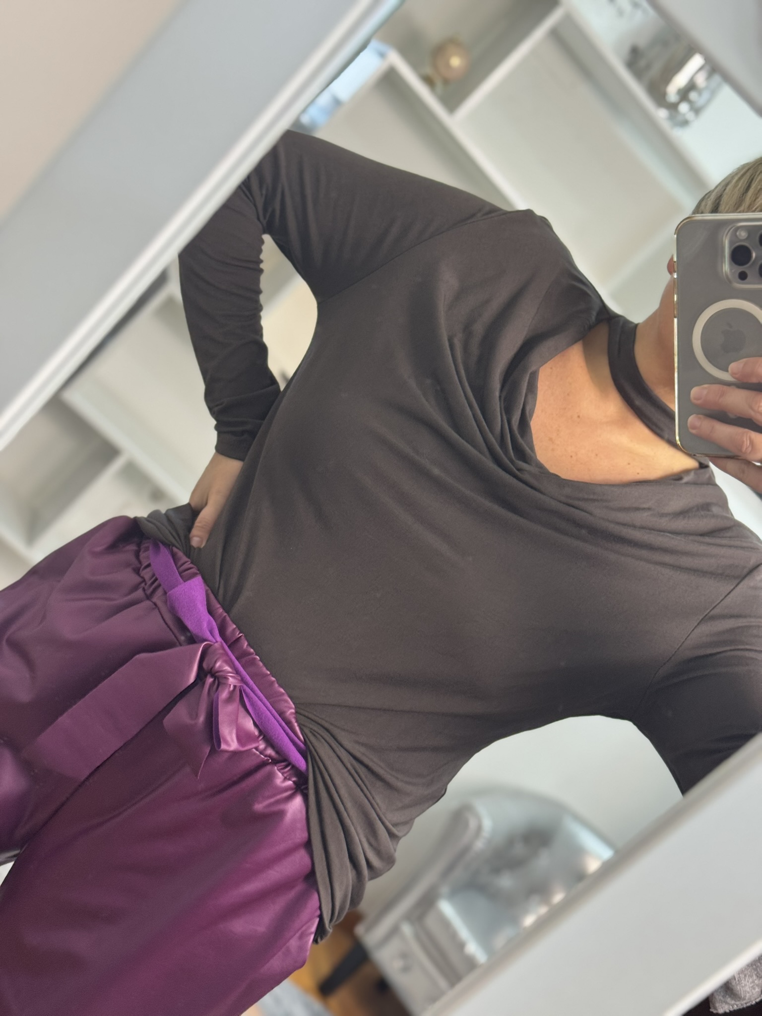 Camiseta escote drapeado