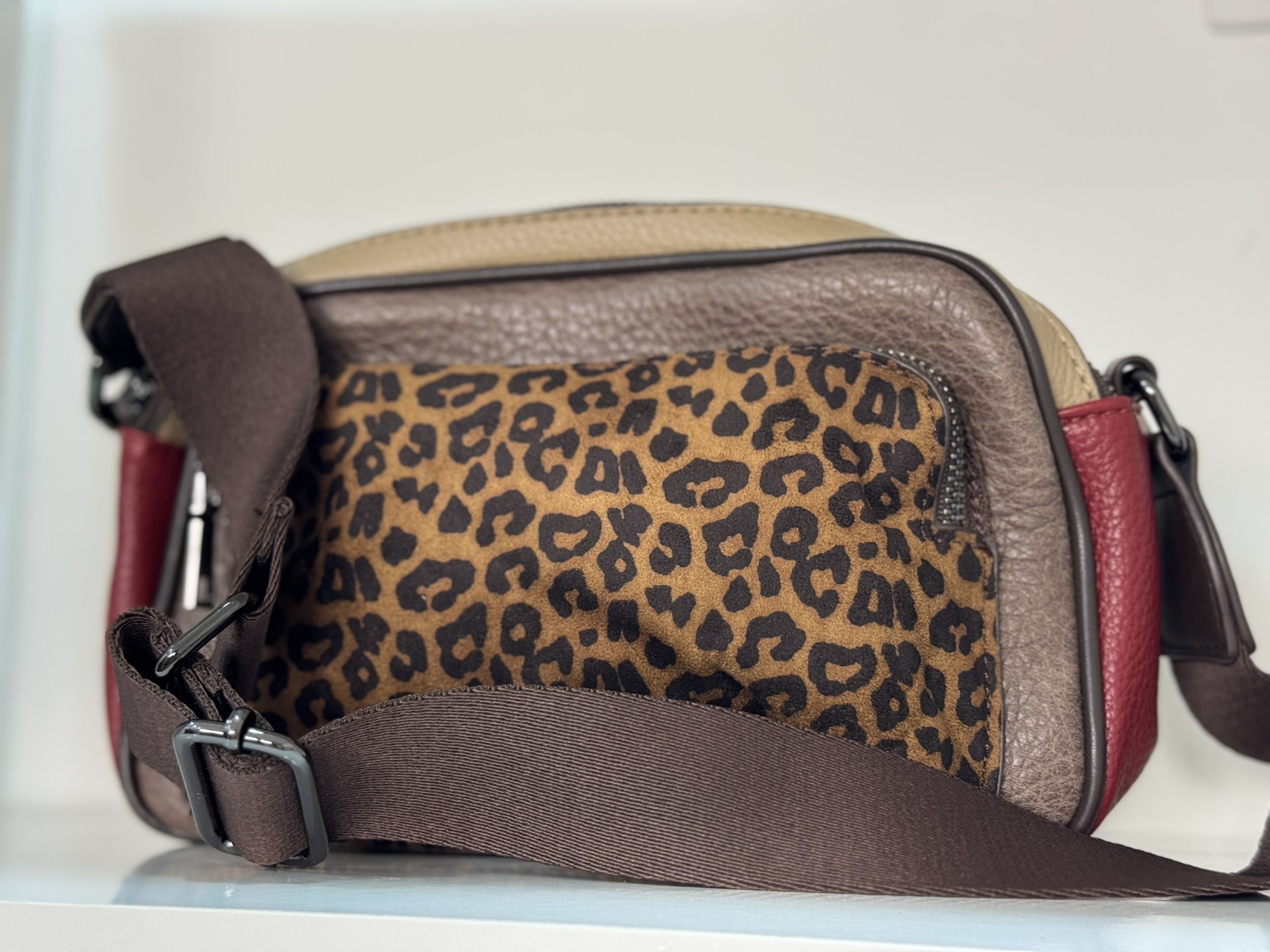 Bolso bandolera leopardo