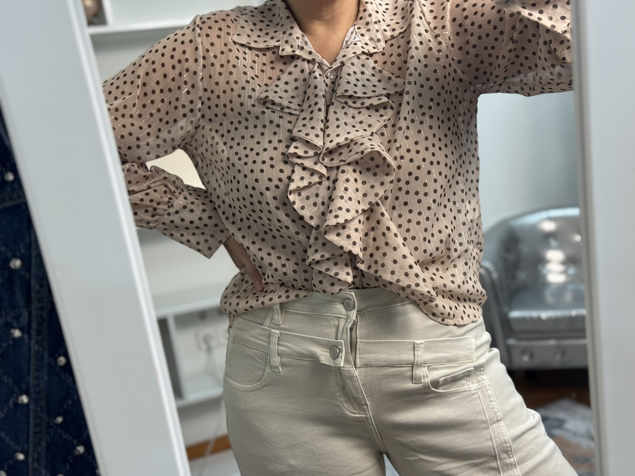 Camisa lunares volantes
