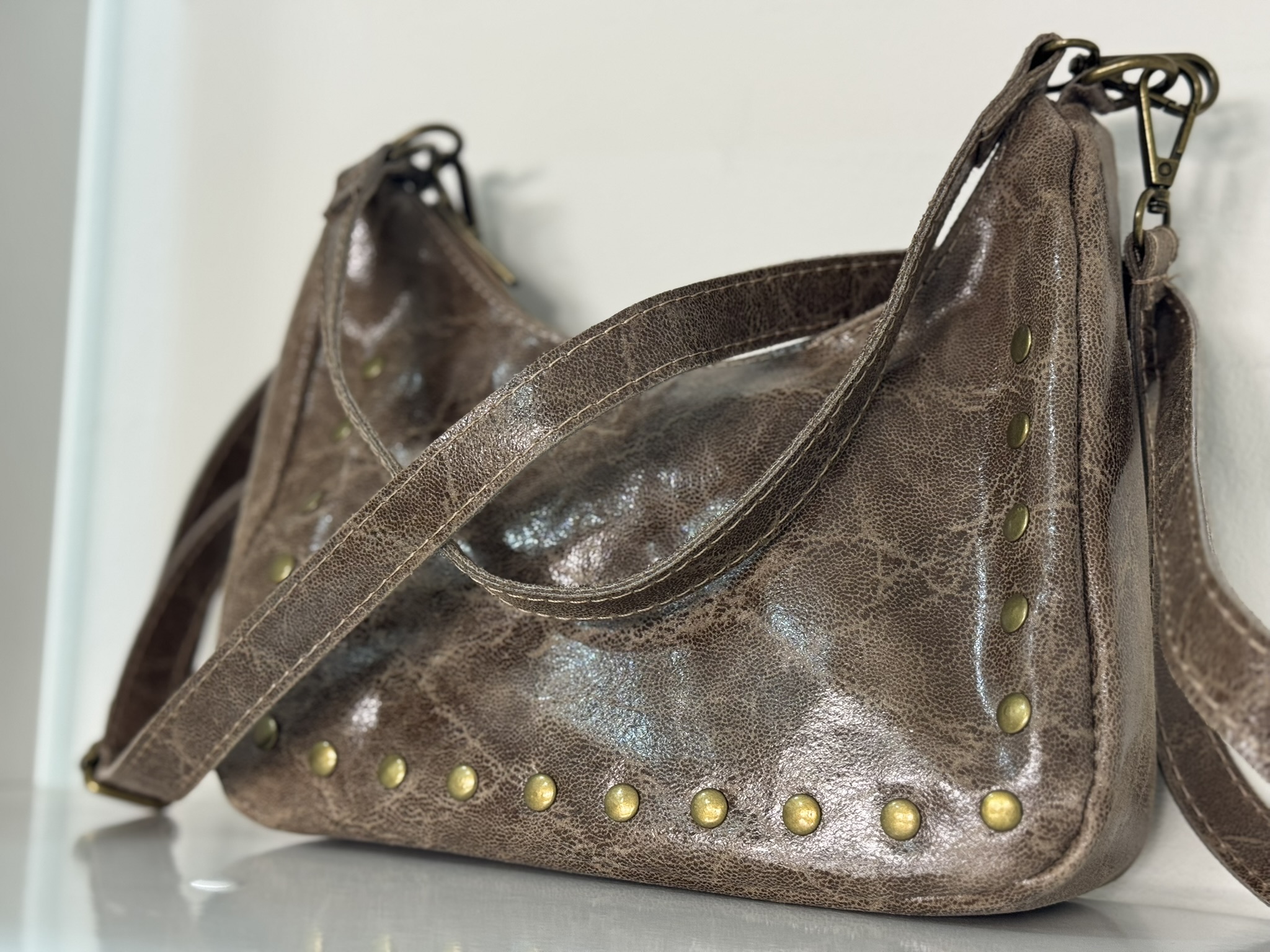 Bolso piel tachas