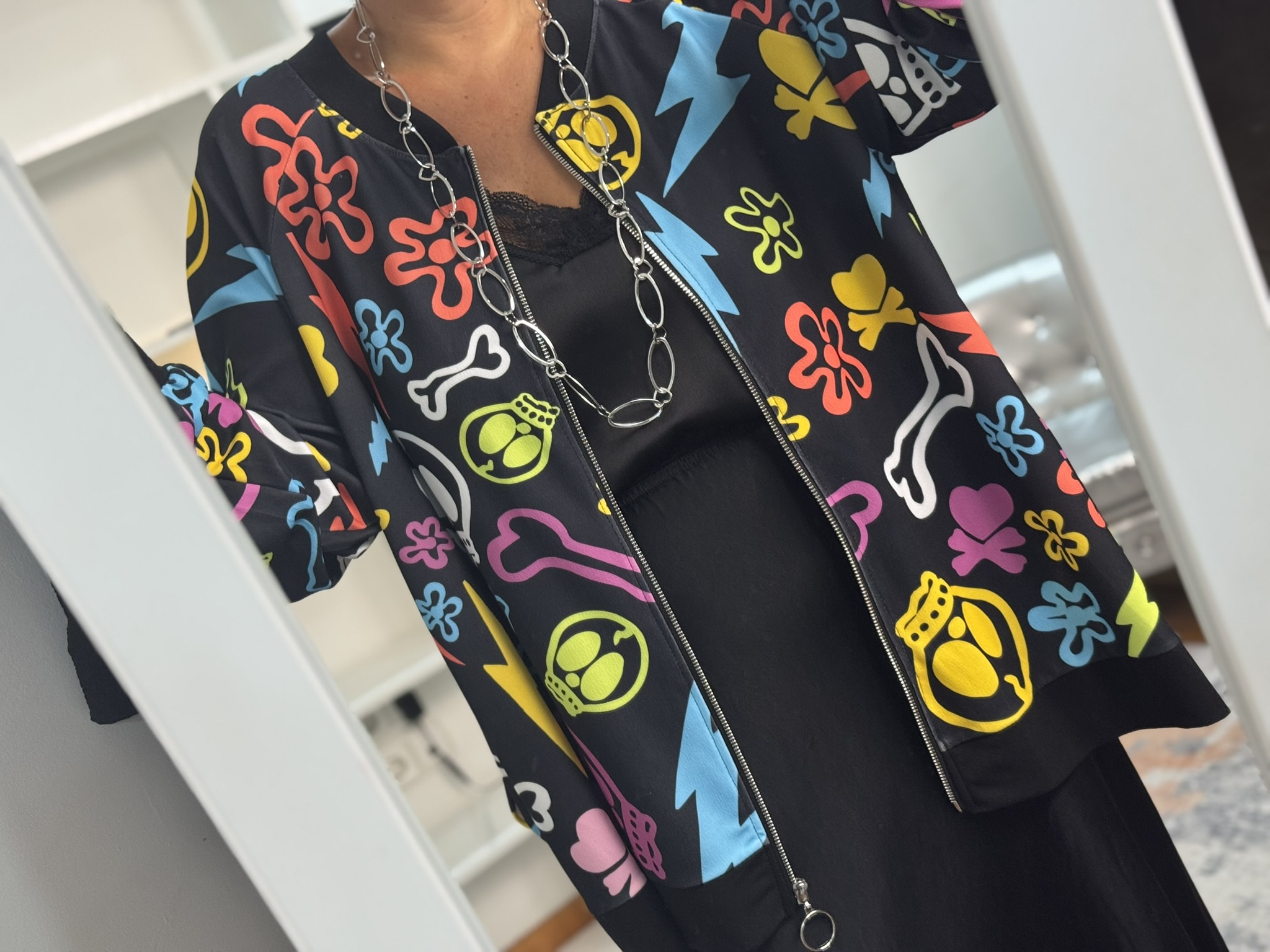 Bomber estampada