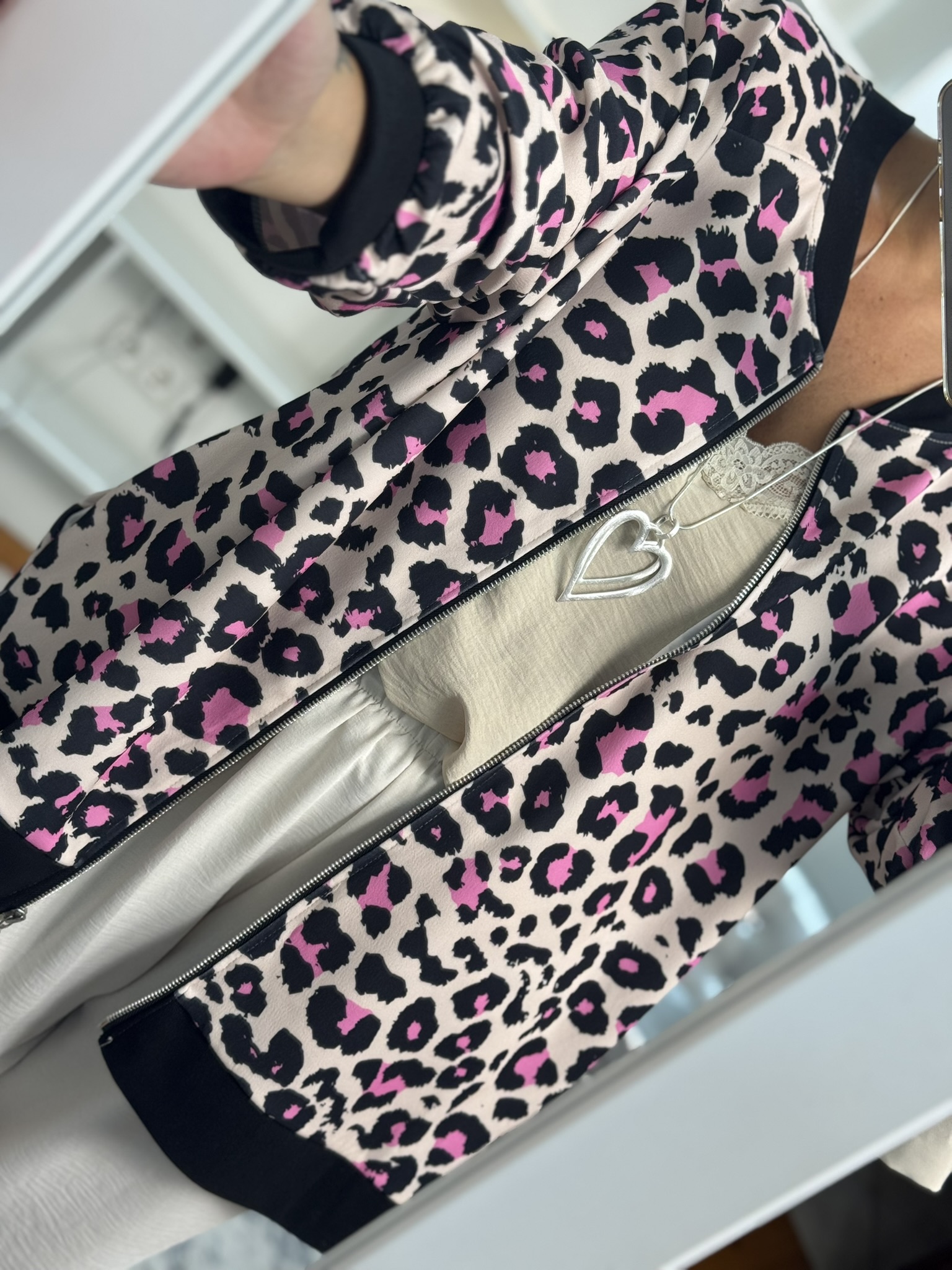 Bomber estampada animal print Snoopy