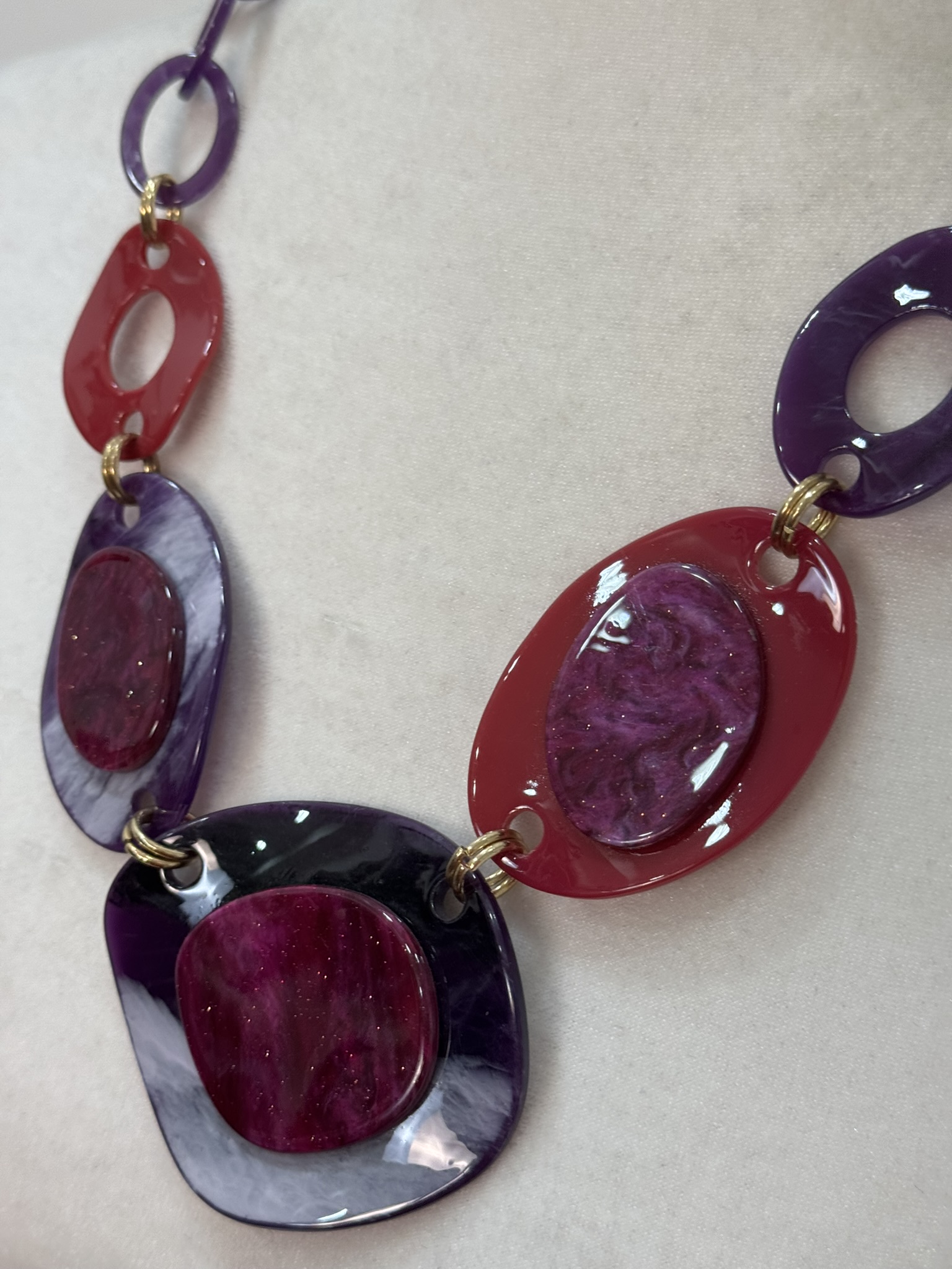 Collar morado/buganvilla