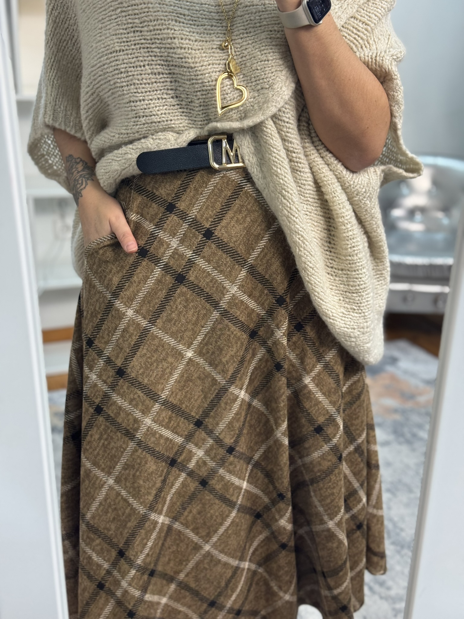 Falda cuadros corte irregular 