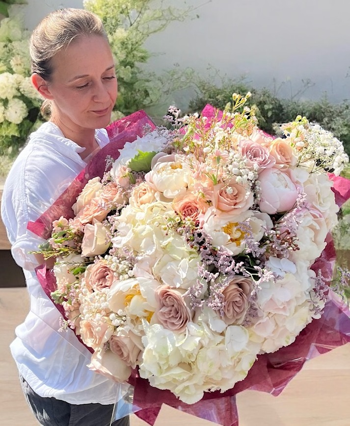 Blush Bouquet: Collection 