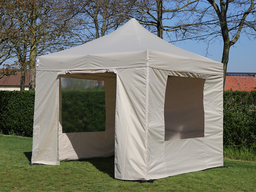 Tente Pliante de réception - Compact et pratique