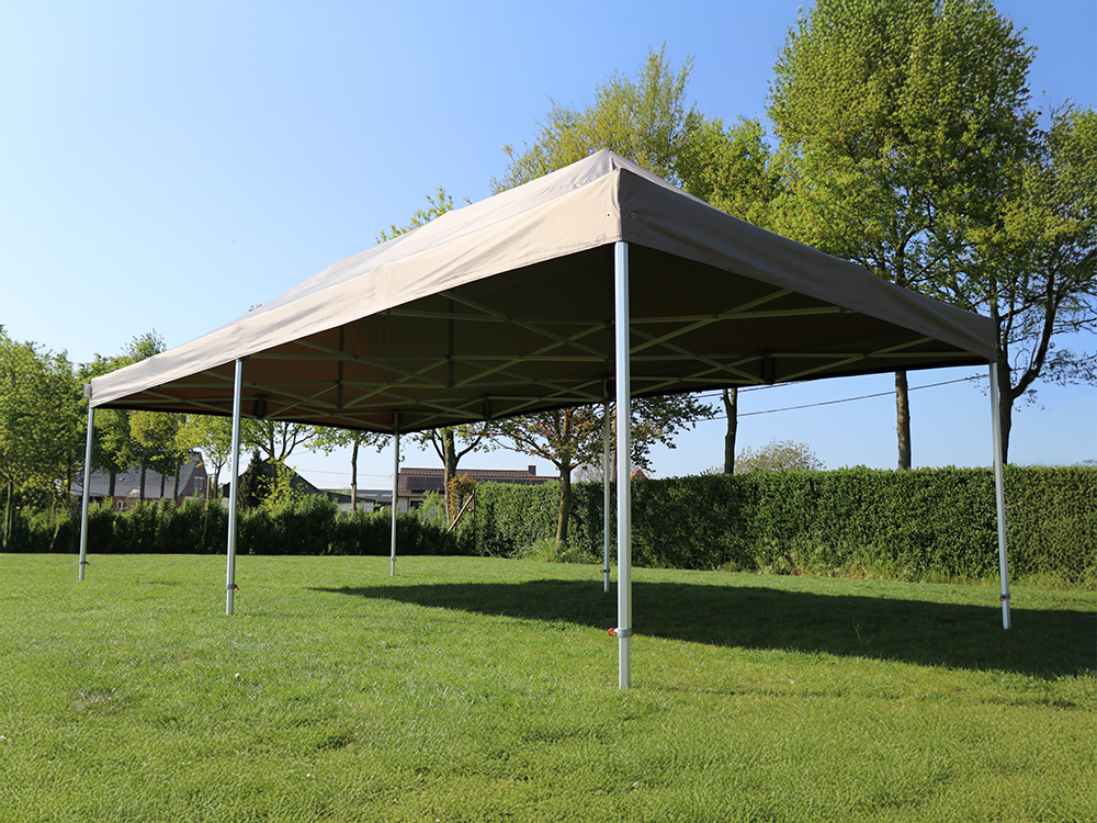 Tente Pliante de réception - Format intermédiaire