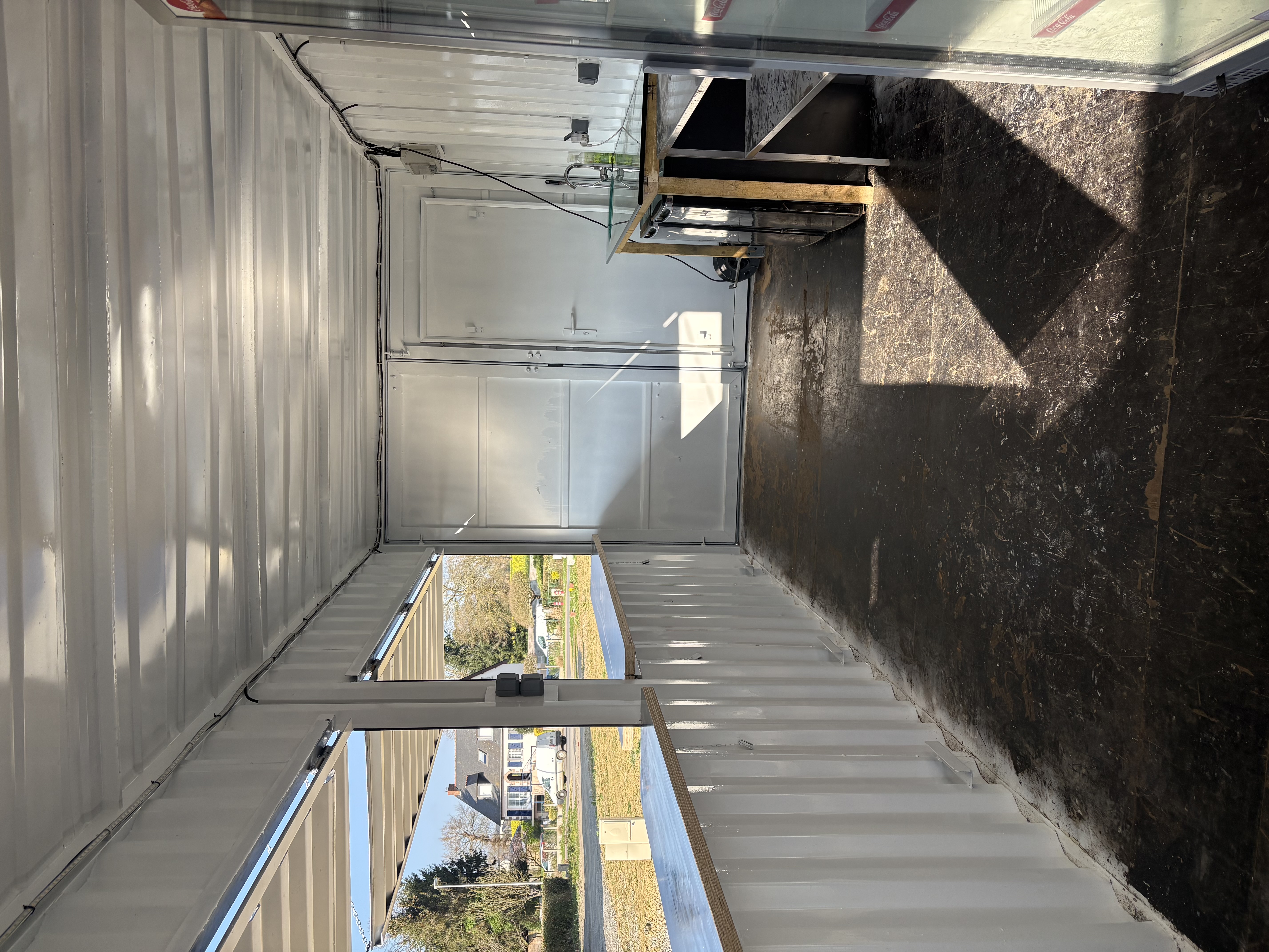 Conteneur Buvette Aménagé – Prêt à l’emploi pour vos événements