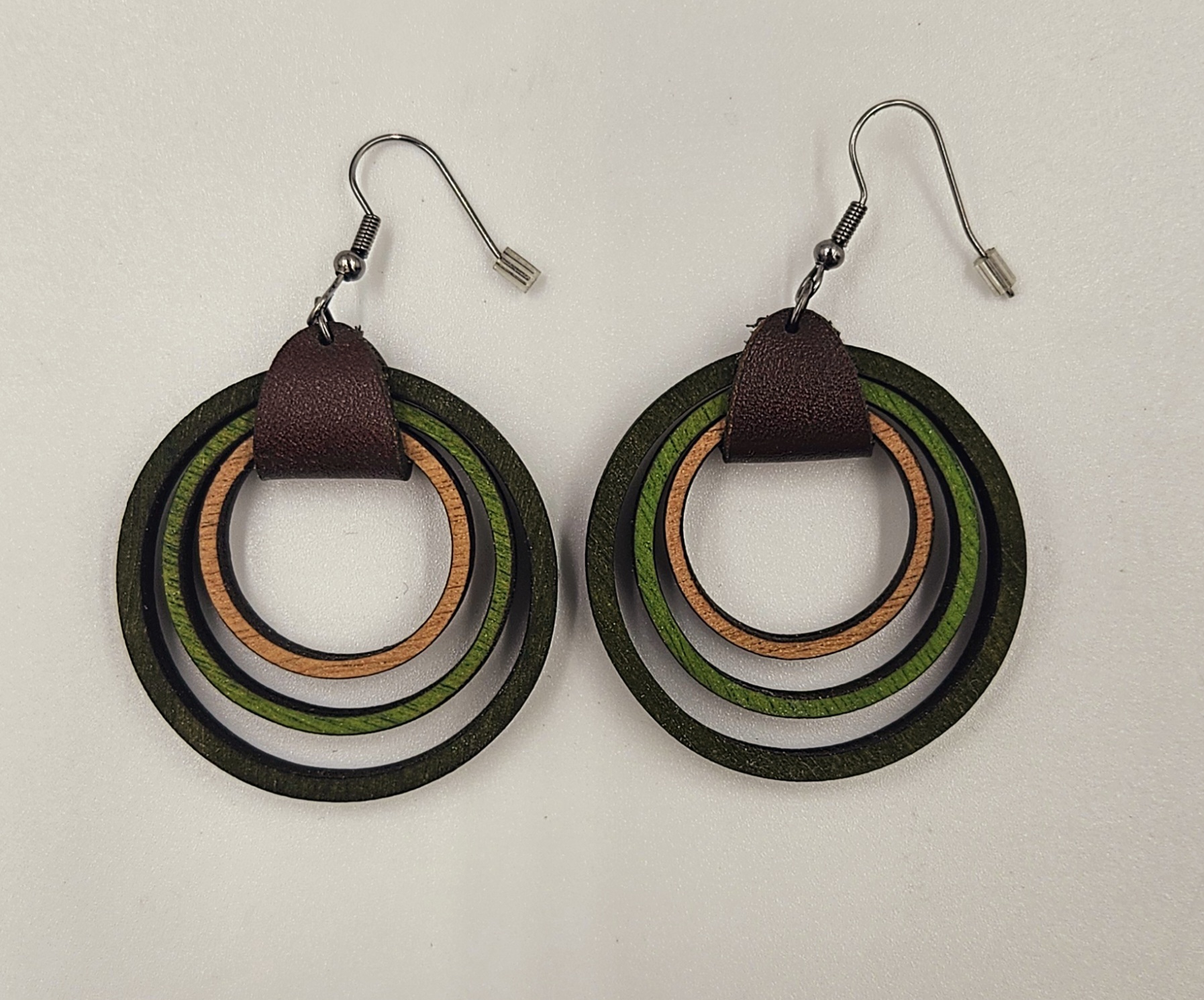 Boucles d'oreilles en bois et cuir 