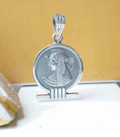 Egyptian Jewelry Com | Egyptian 9.25 Cleopatra Silver or Gold Plated Pendants 1/2"