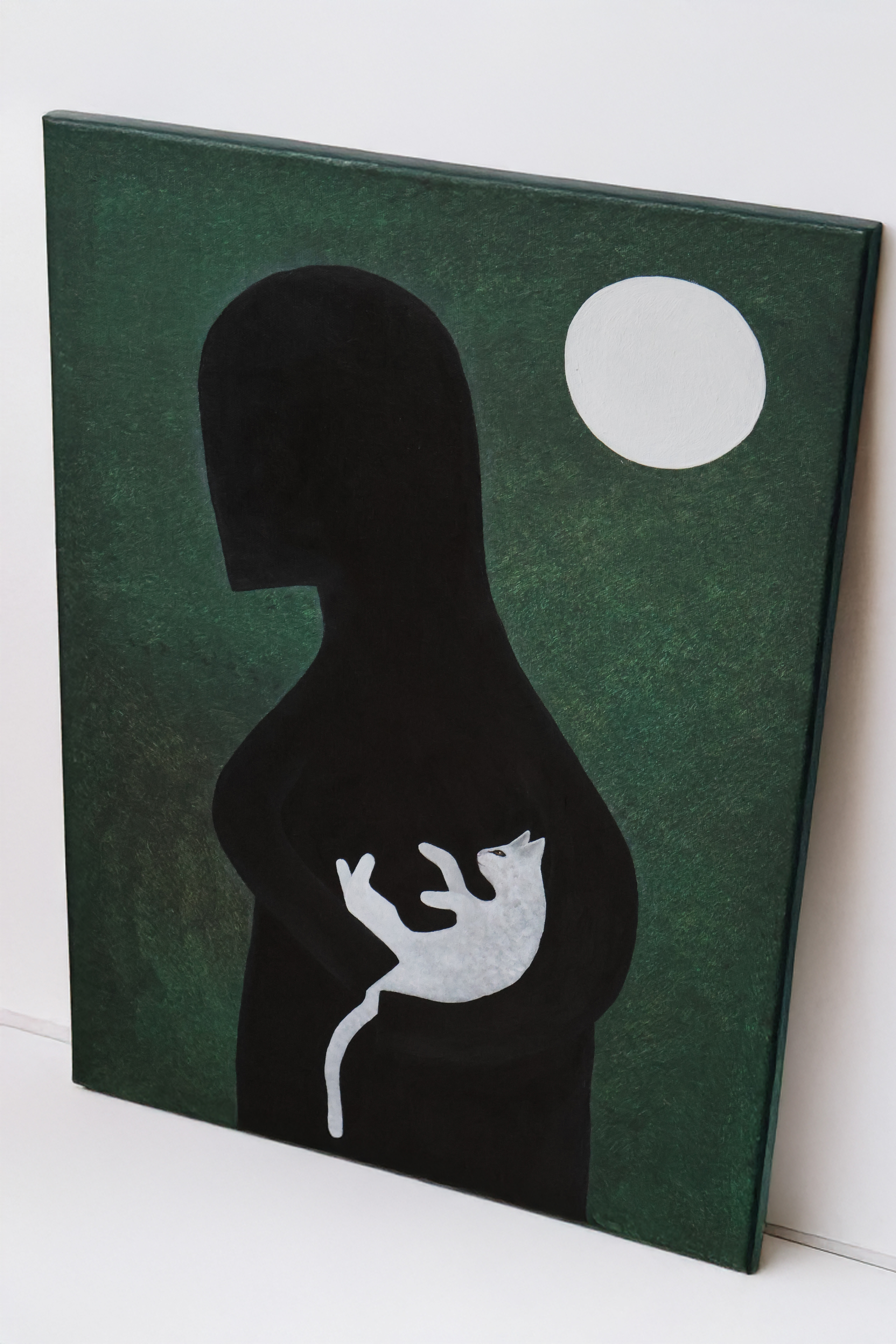 mooness (lith. „mėnulė”)