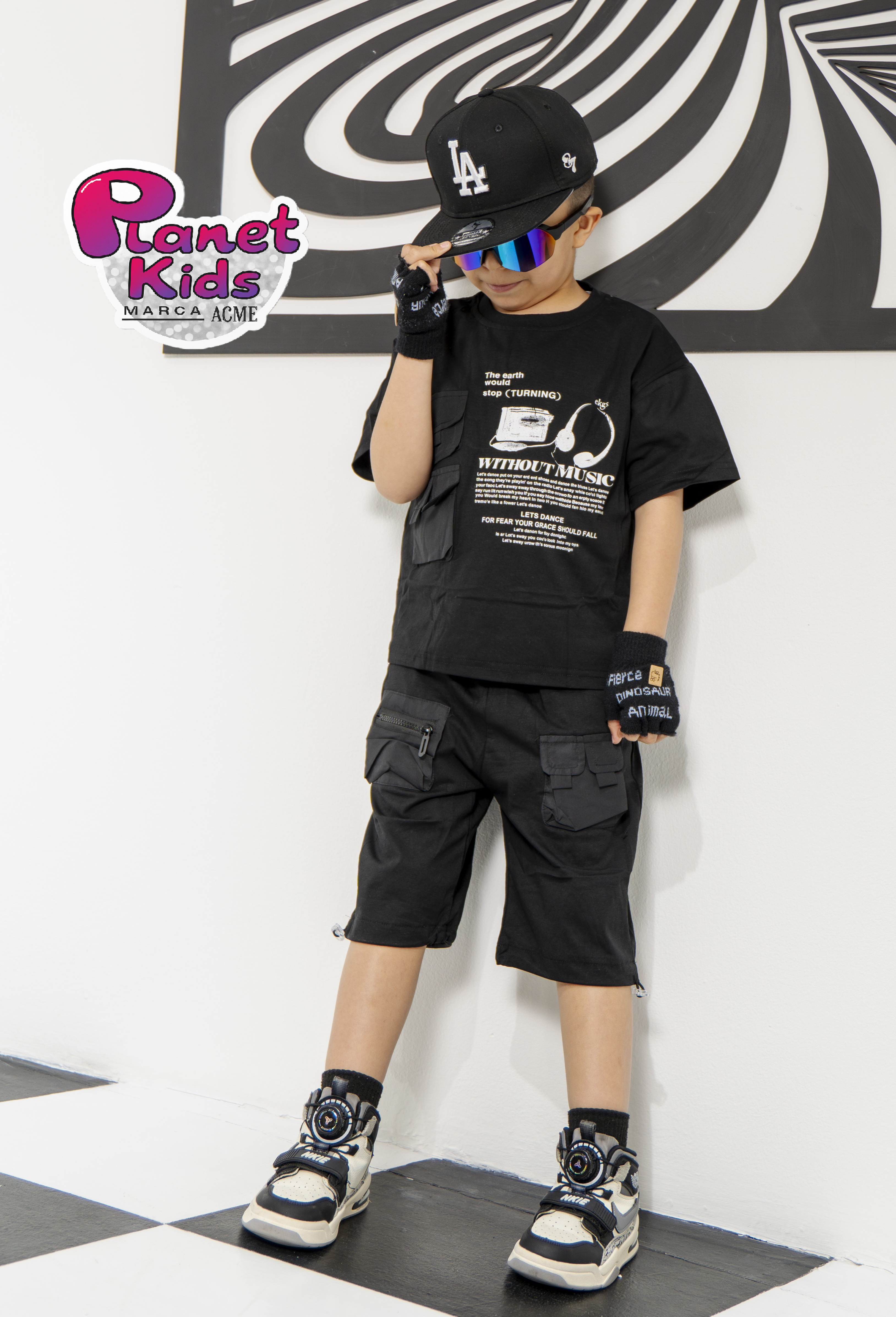 conjunto bermuda audi Planet Kids