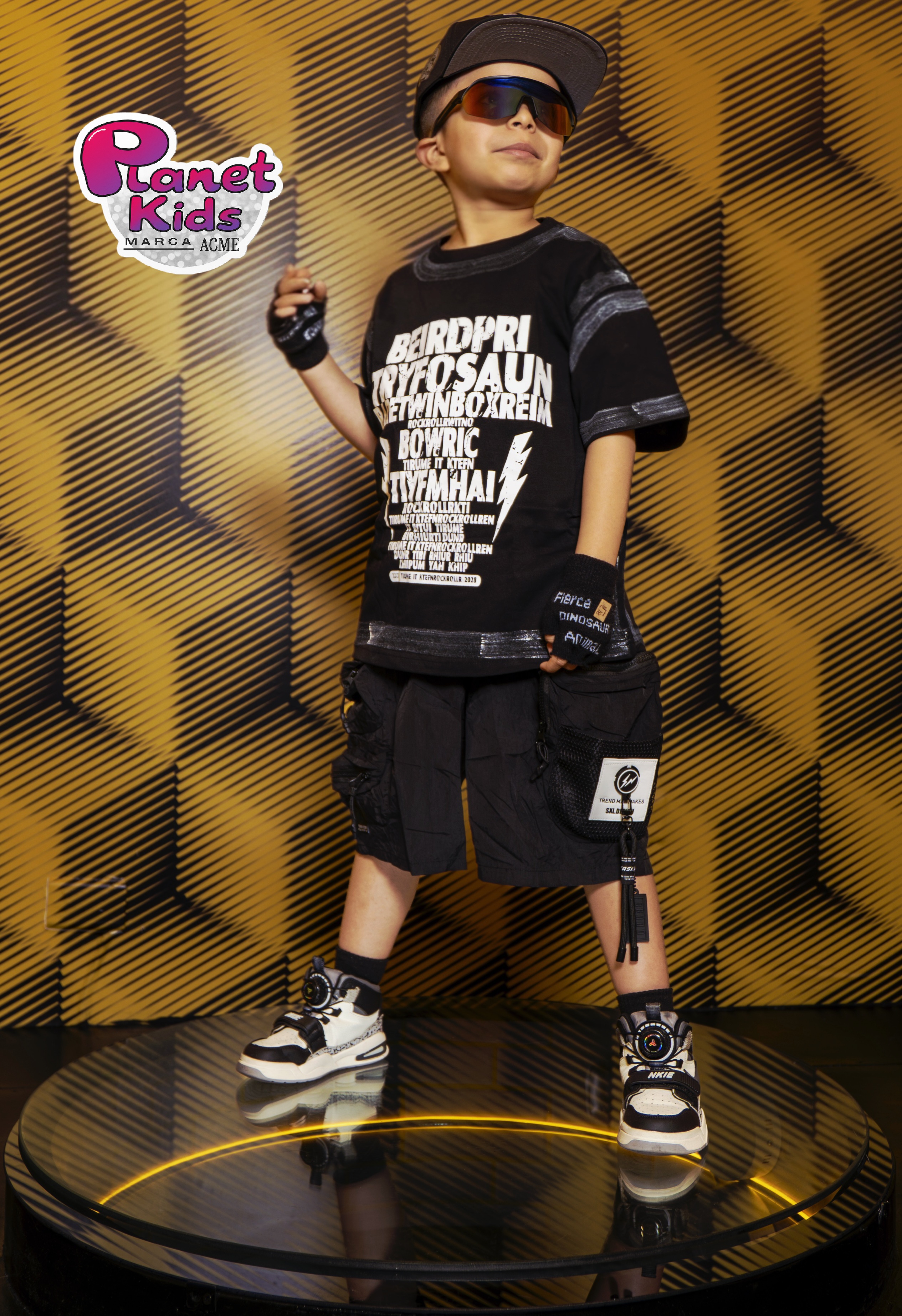 Conjunto Letras urbana para niño bermuda