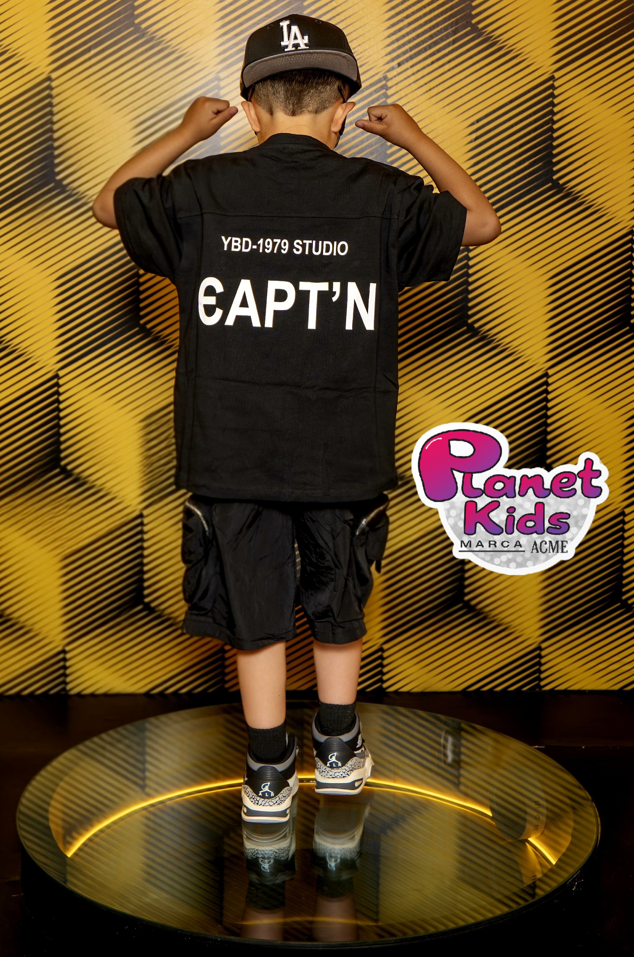 Conjunto D Oversize  urbano Bermuda y Camiseta