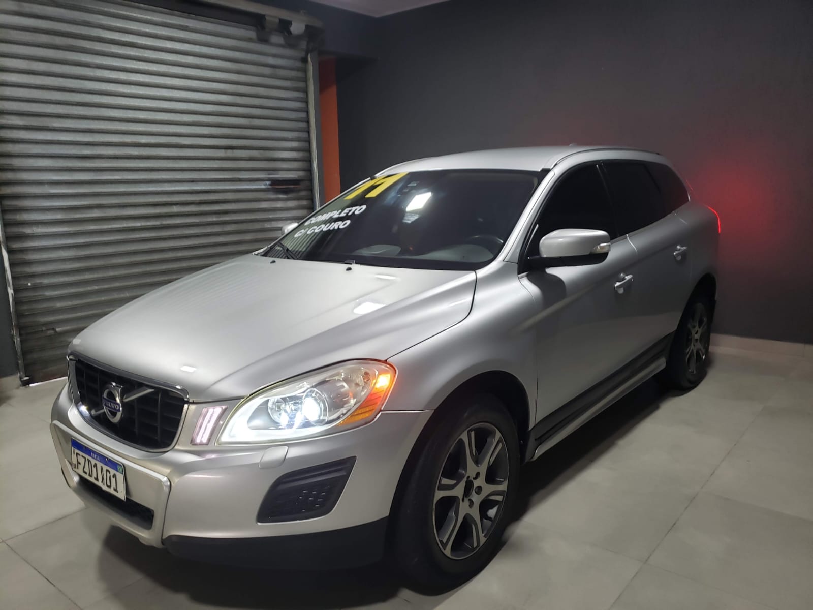 VOLVO XC 60 3.0 AWD T6
