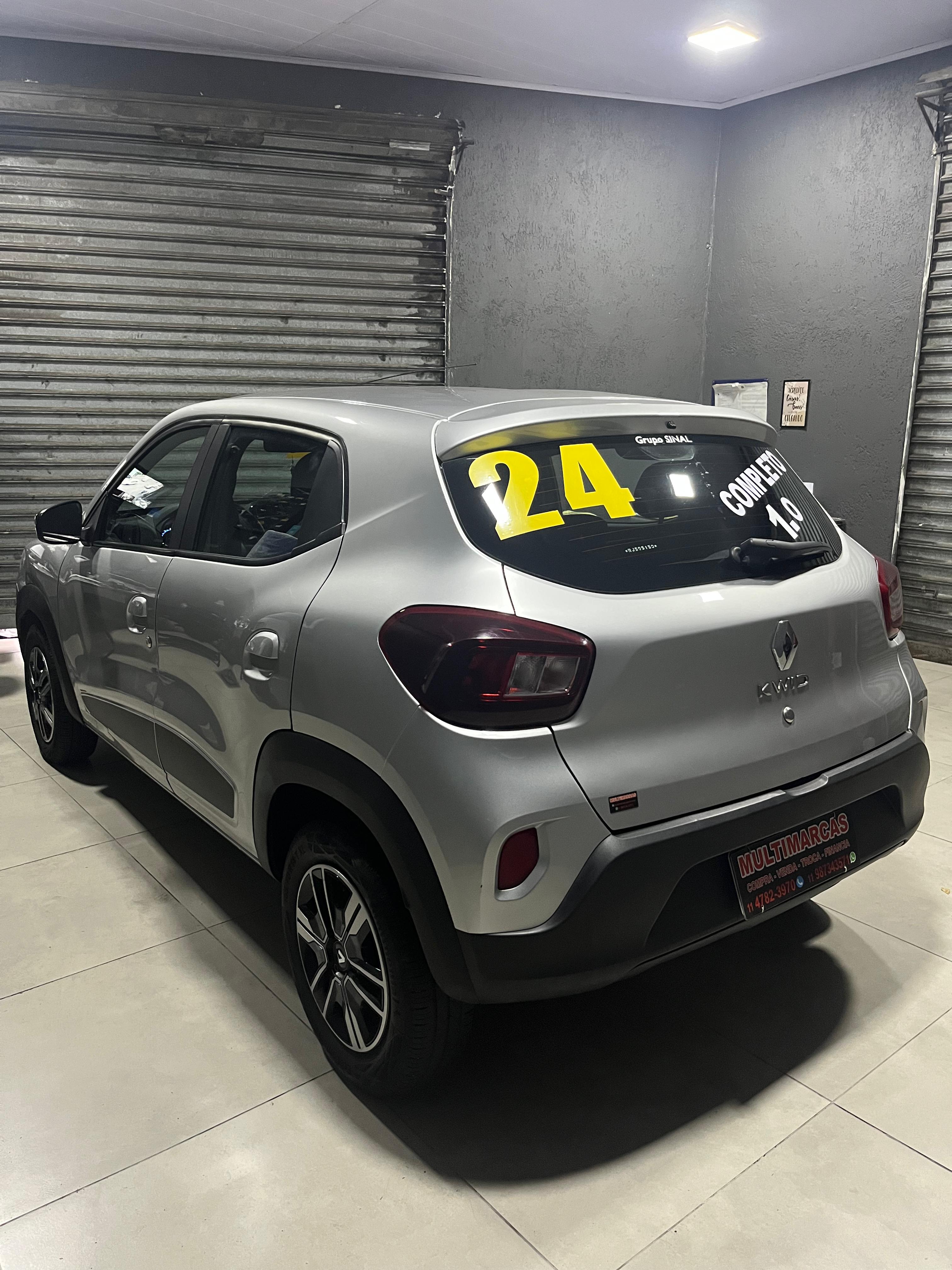 RENAULT KWID 1.0 INTENSE