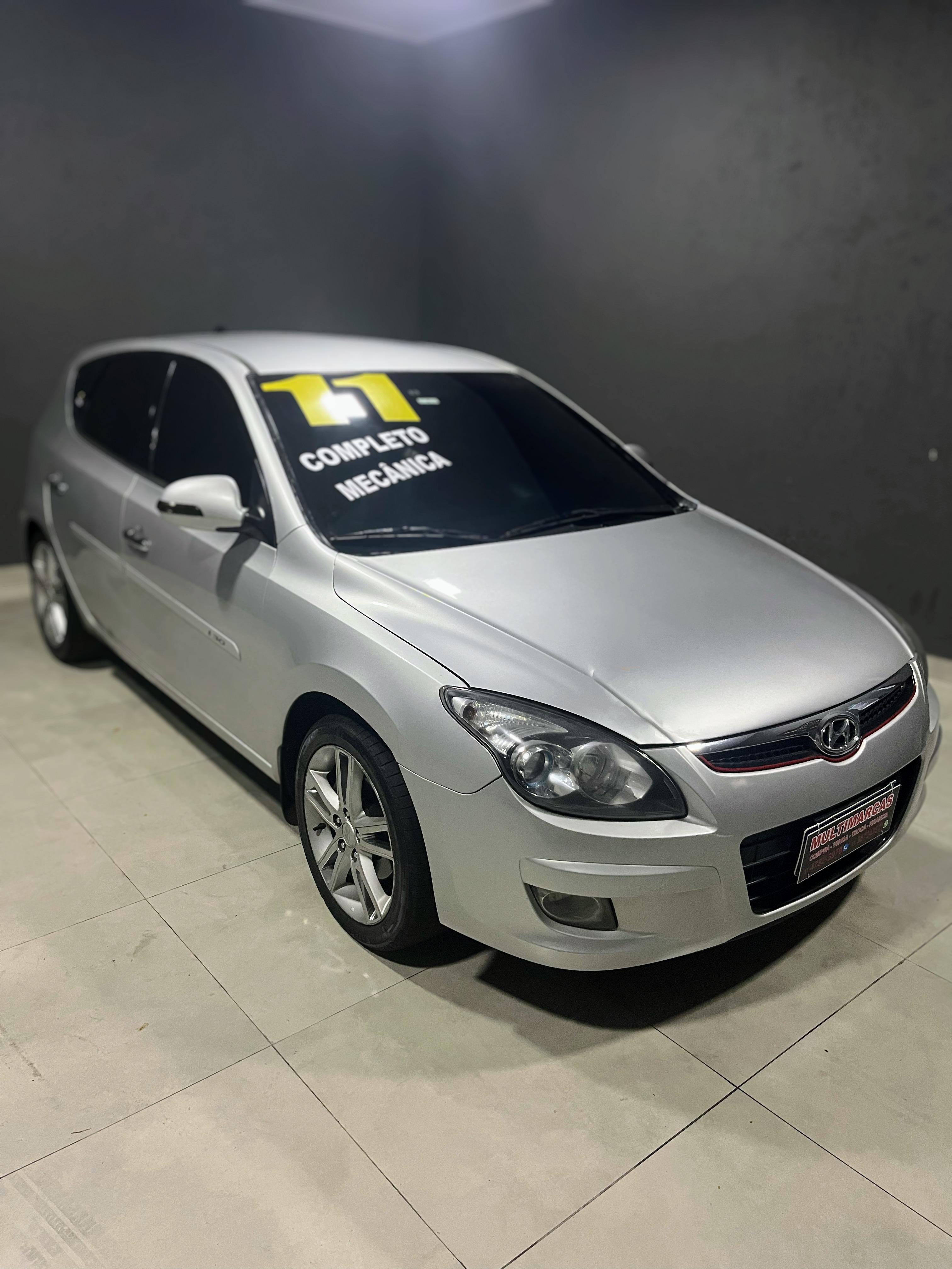 HYUNDAI I30 2.0