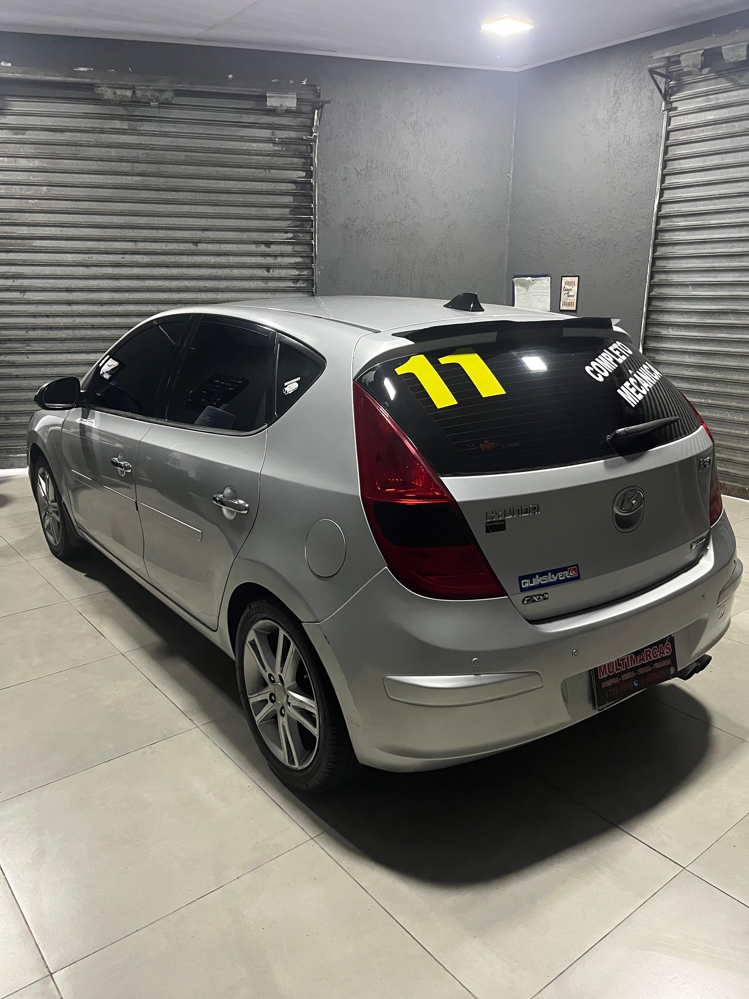 HYUNDAI I30 2.0