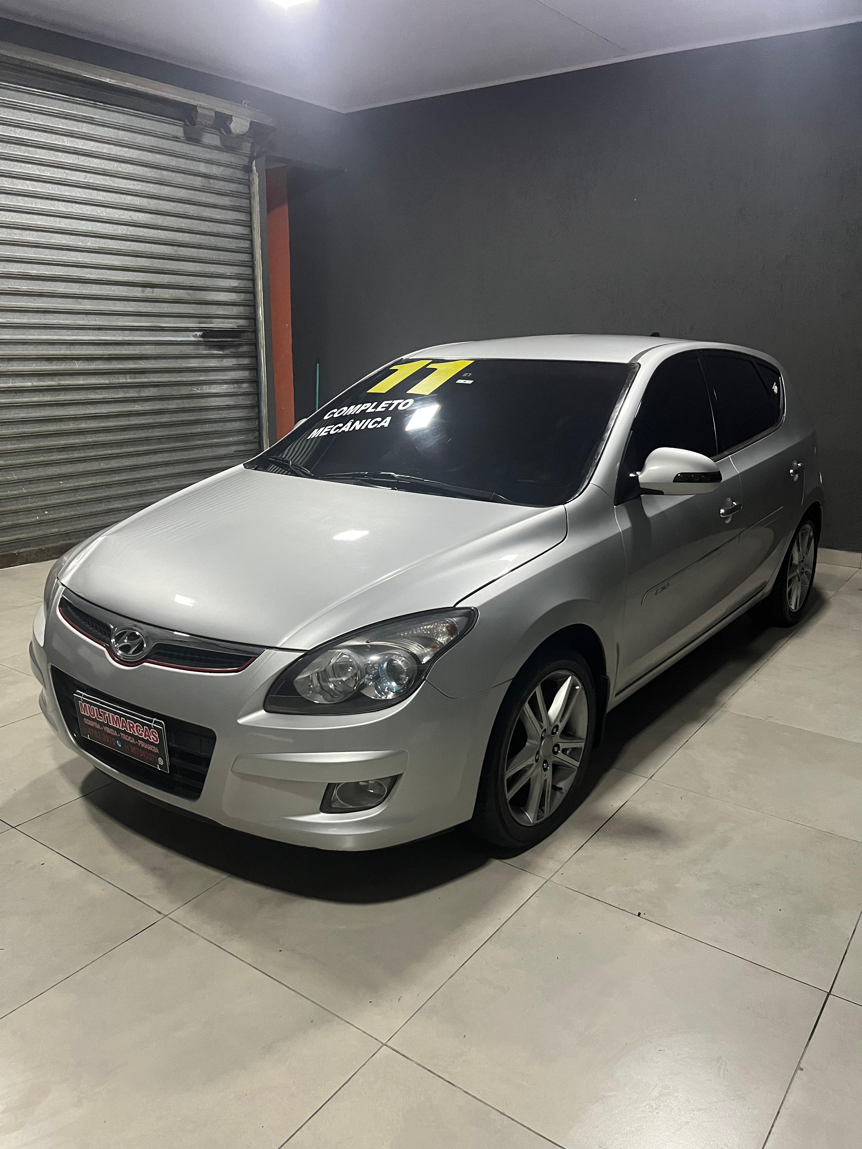 HYUNDAI I30 2.0