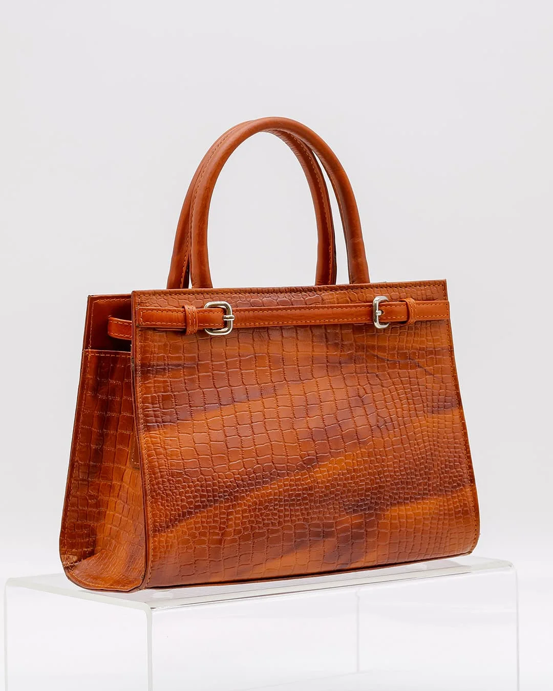 Bolso de cuero con patrón de cocodrilo