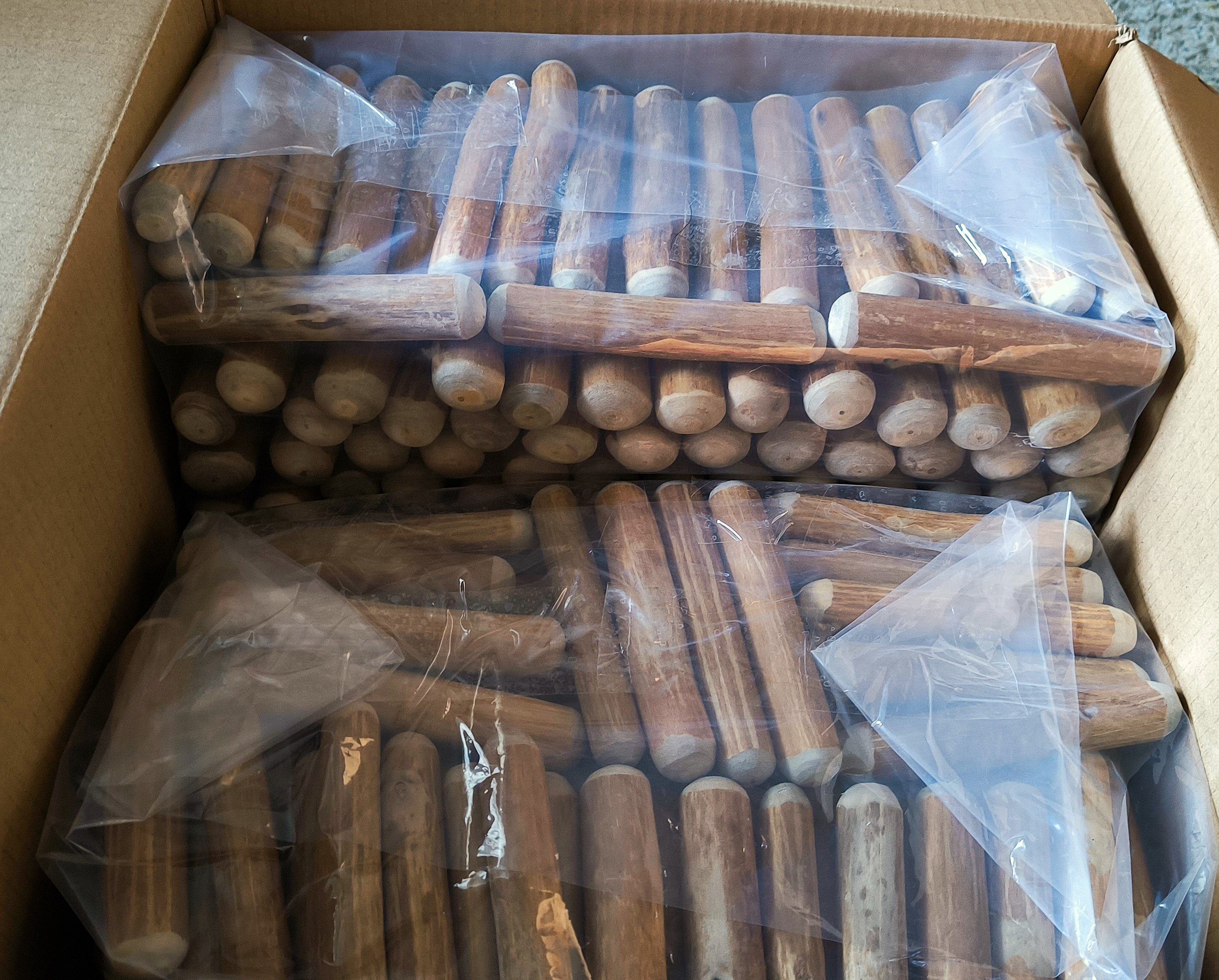 [Bulk Order] Cinnamon Wood Dog Chew Stick Toy - Large