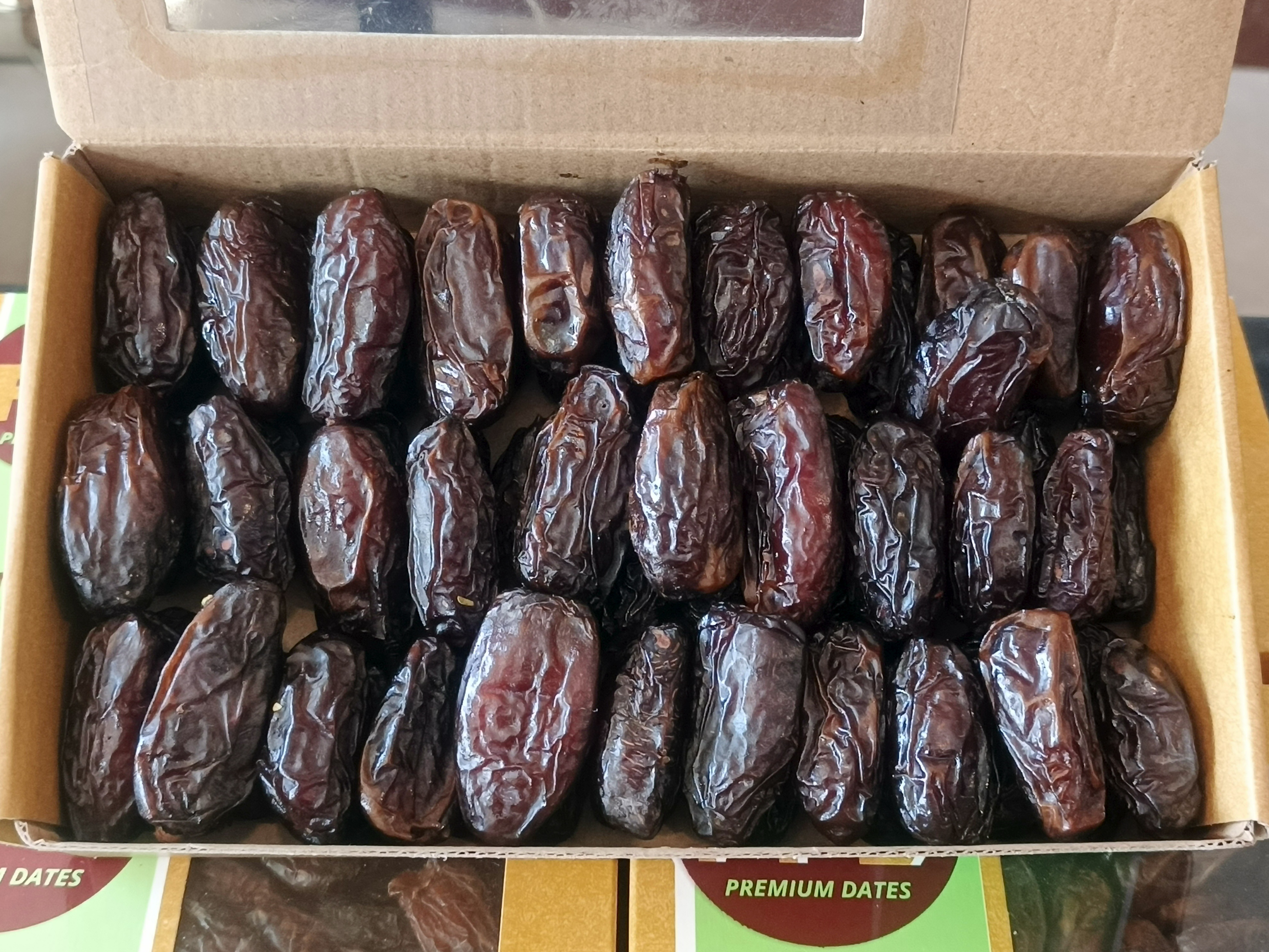 Madjoul Dates