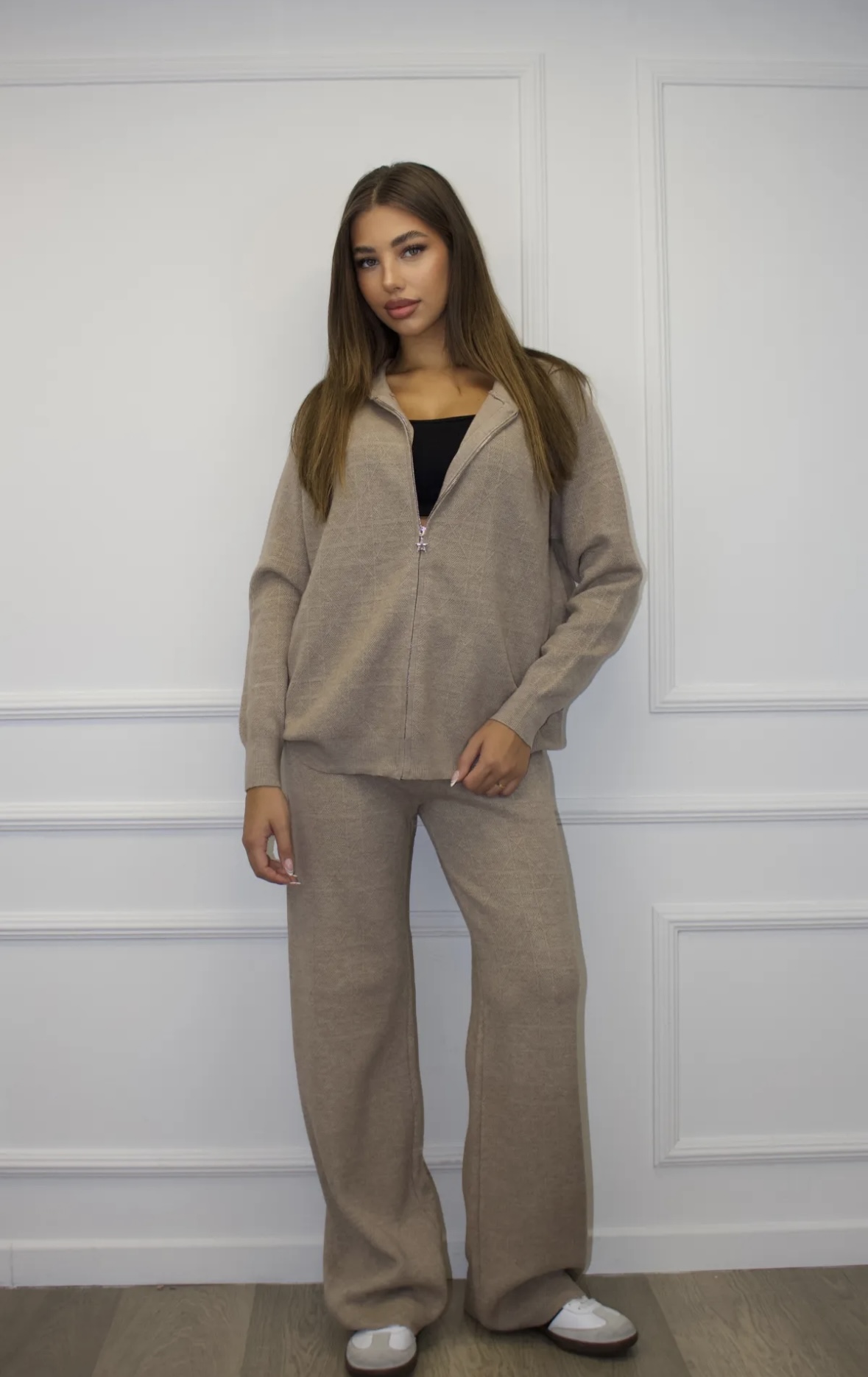 Kostiumėlis su kašmyru