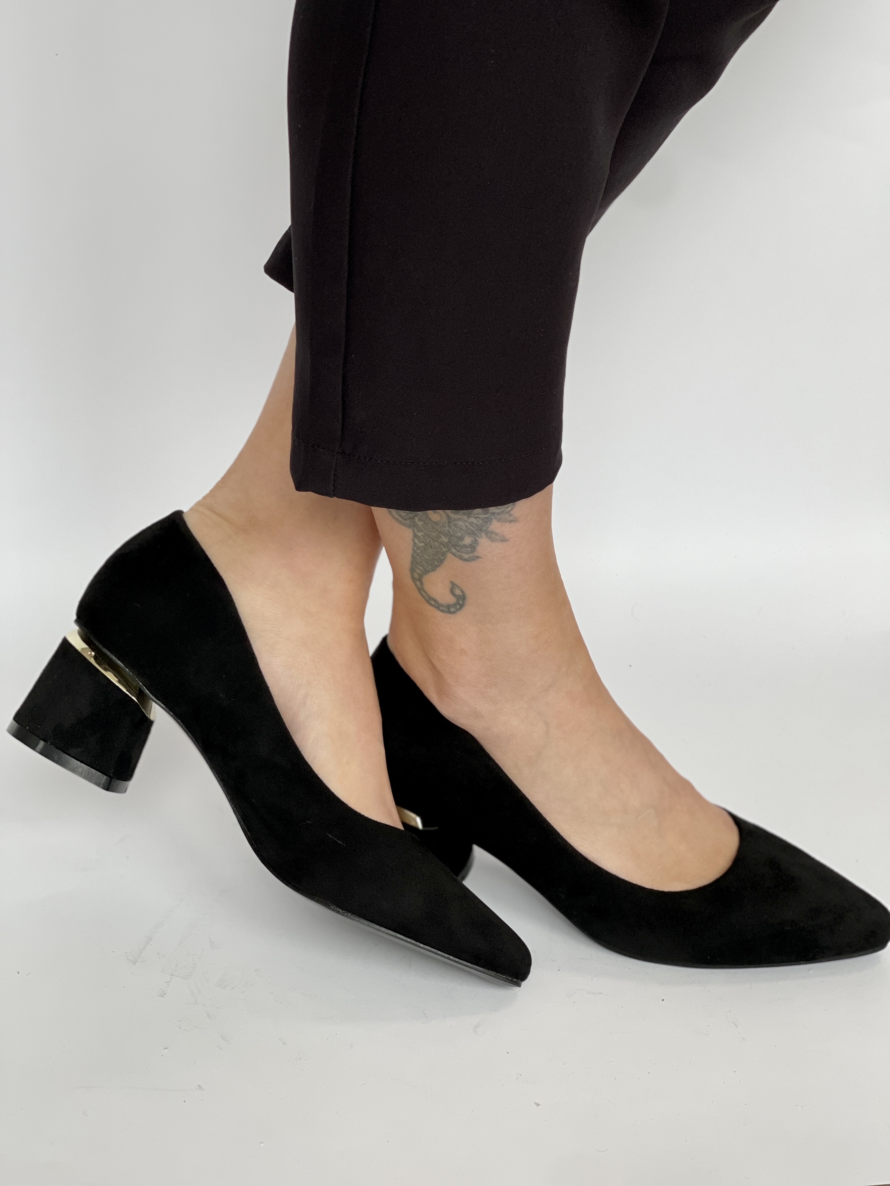 KLASIKINIAI AUKŠTAKULNIAI BLK