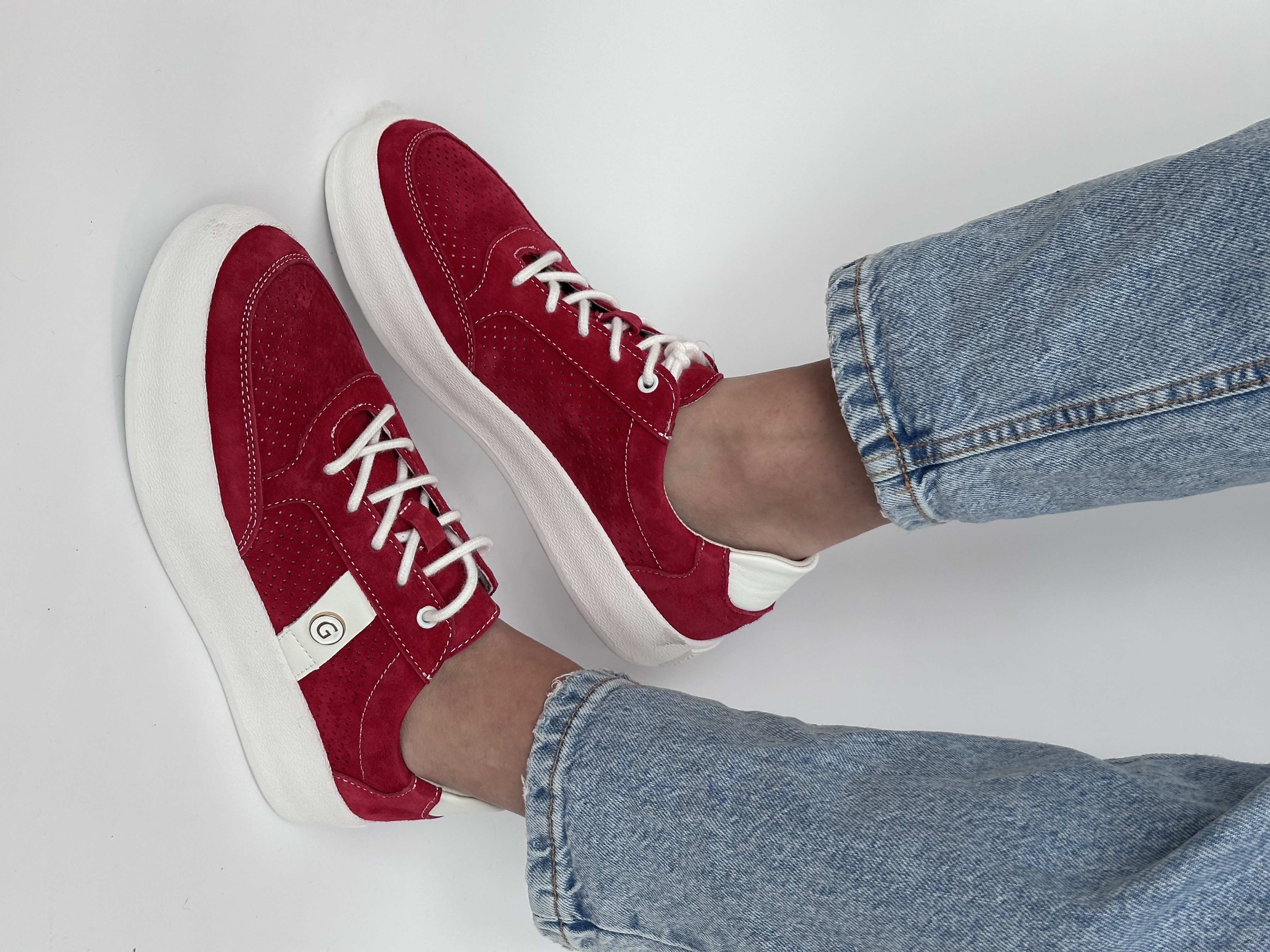 Raudoni sportbačiai (GD-XF-166)