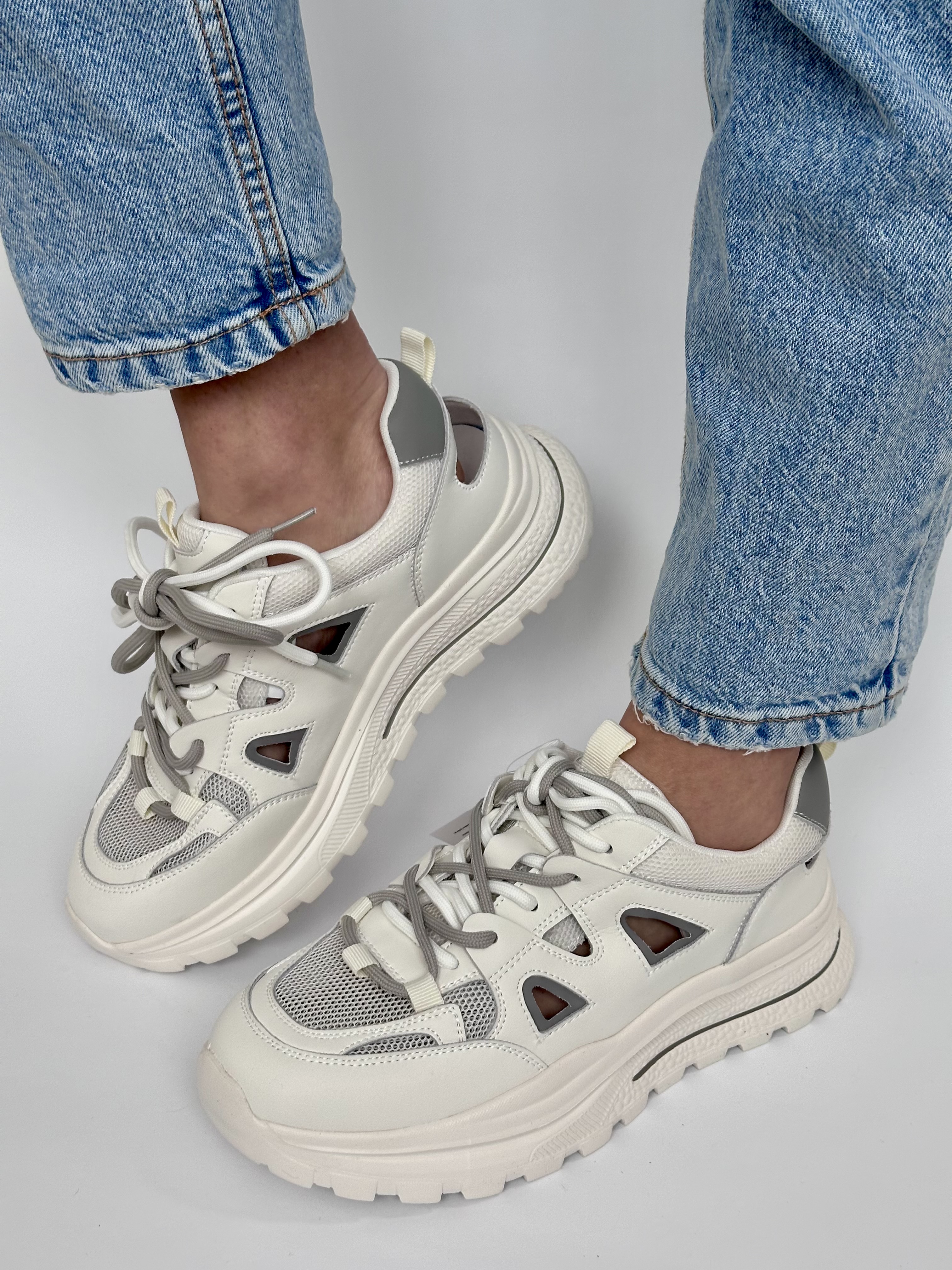 Balti sportiniai batai (GD-XF-197)