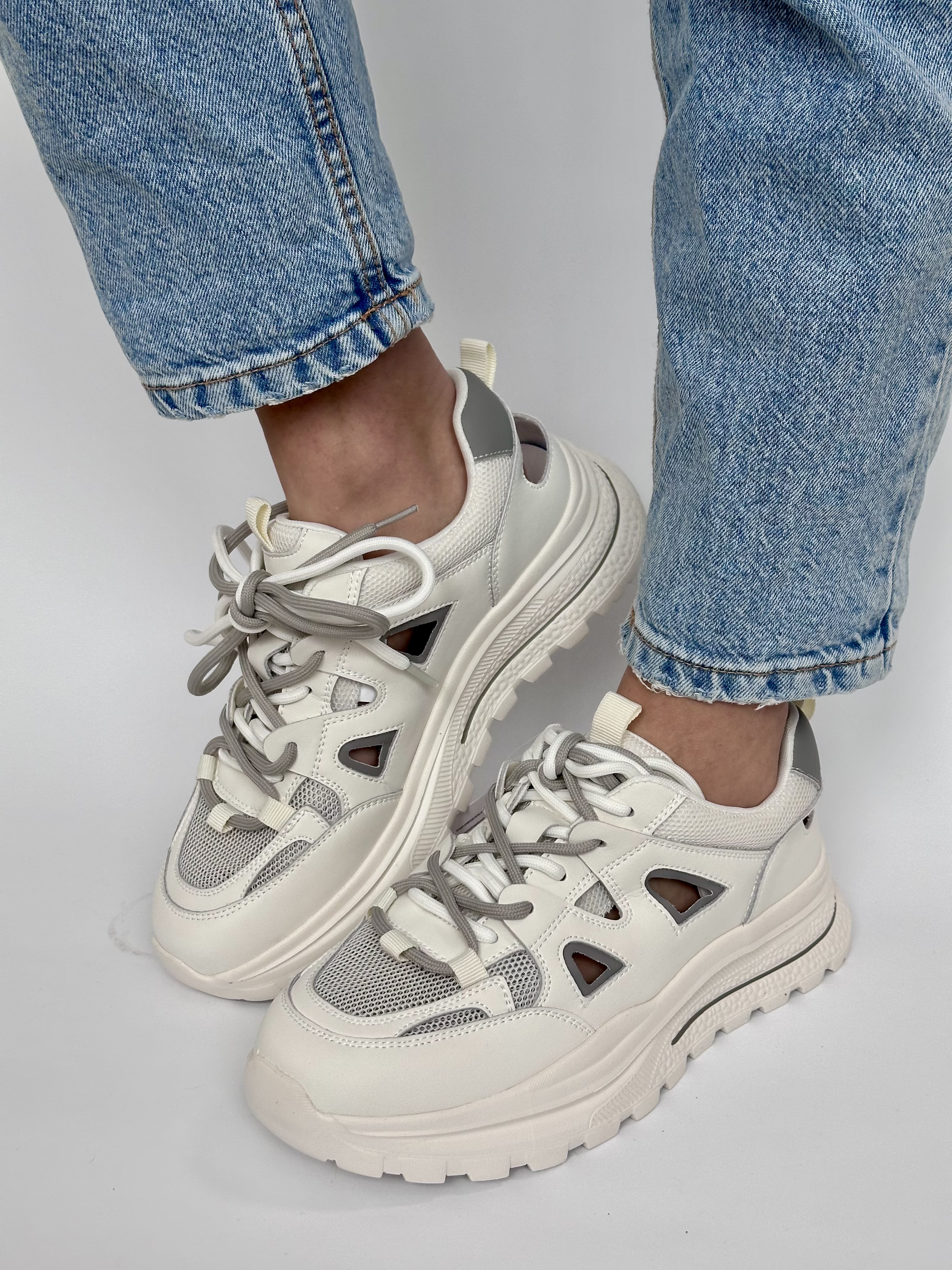 Balti sportiniai batai (GD-XF-197)