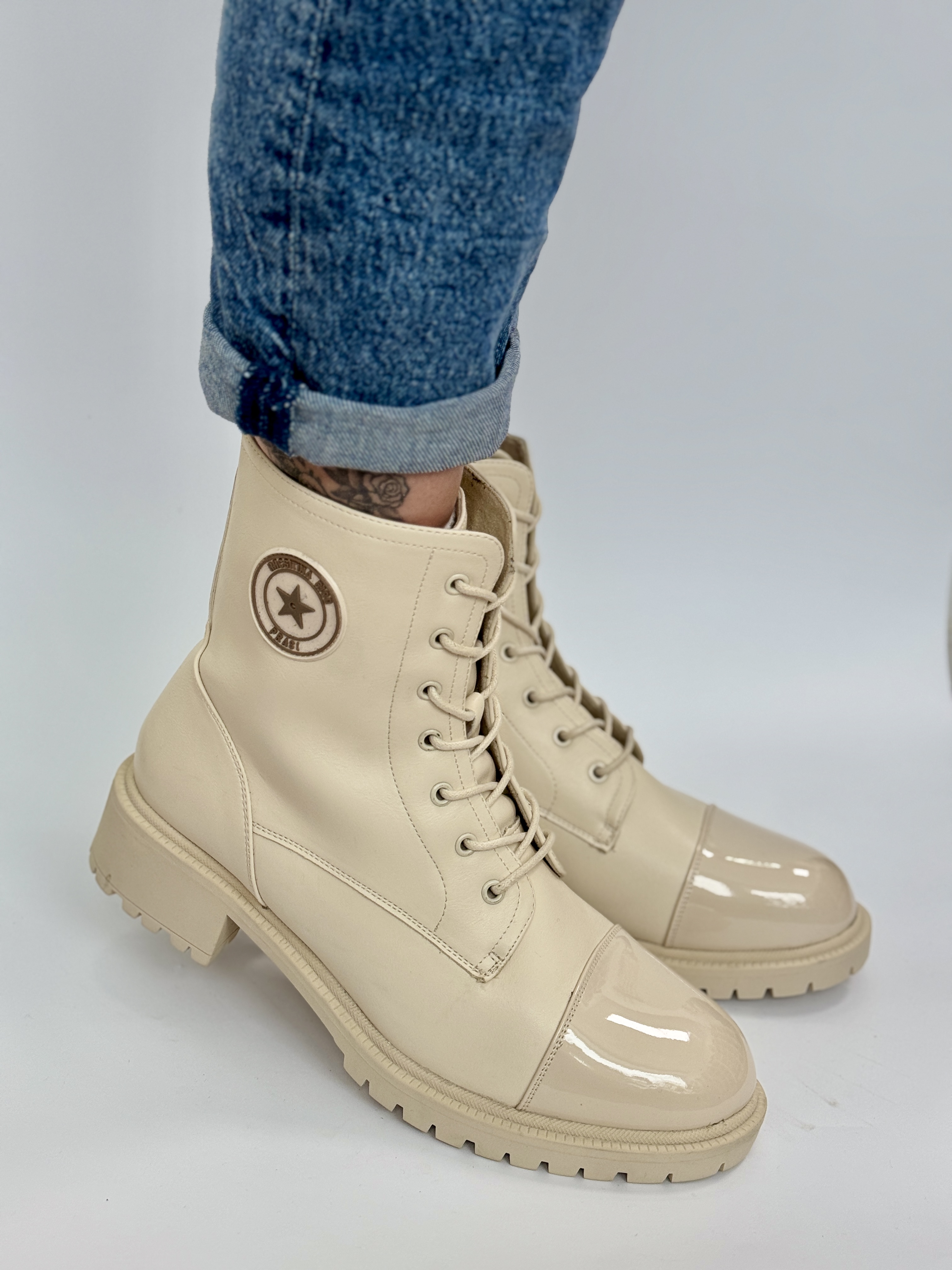 Kreminės spalvos aulinukai (SG-721-3) (žiema, ruduo)