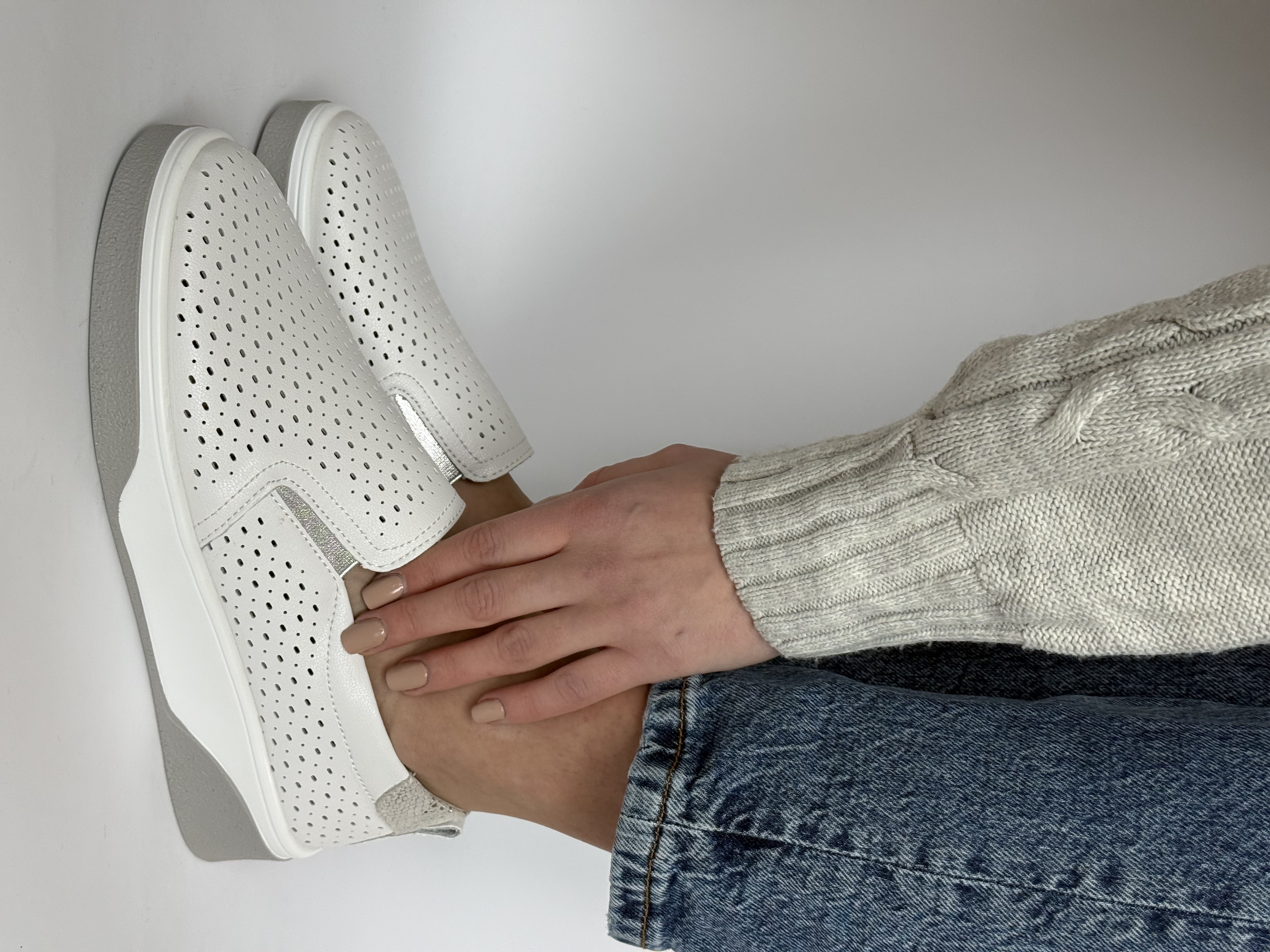 Balti sportbačiai odiniai (ZL038)