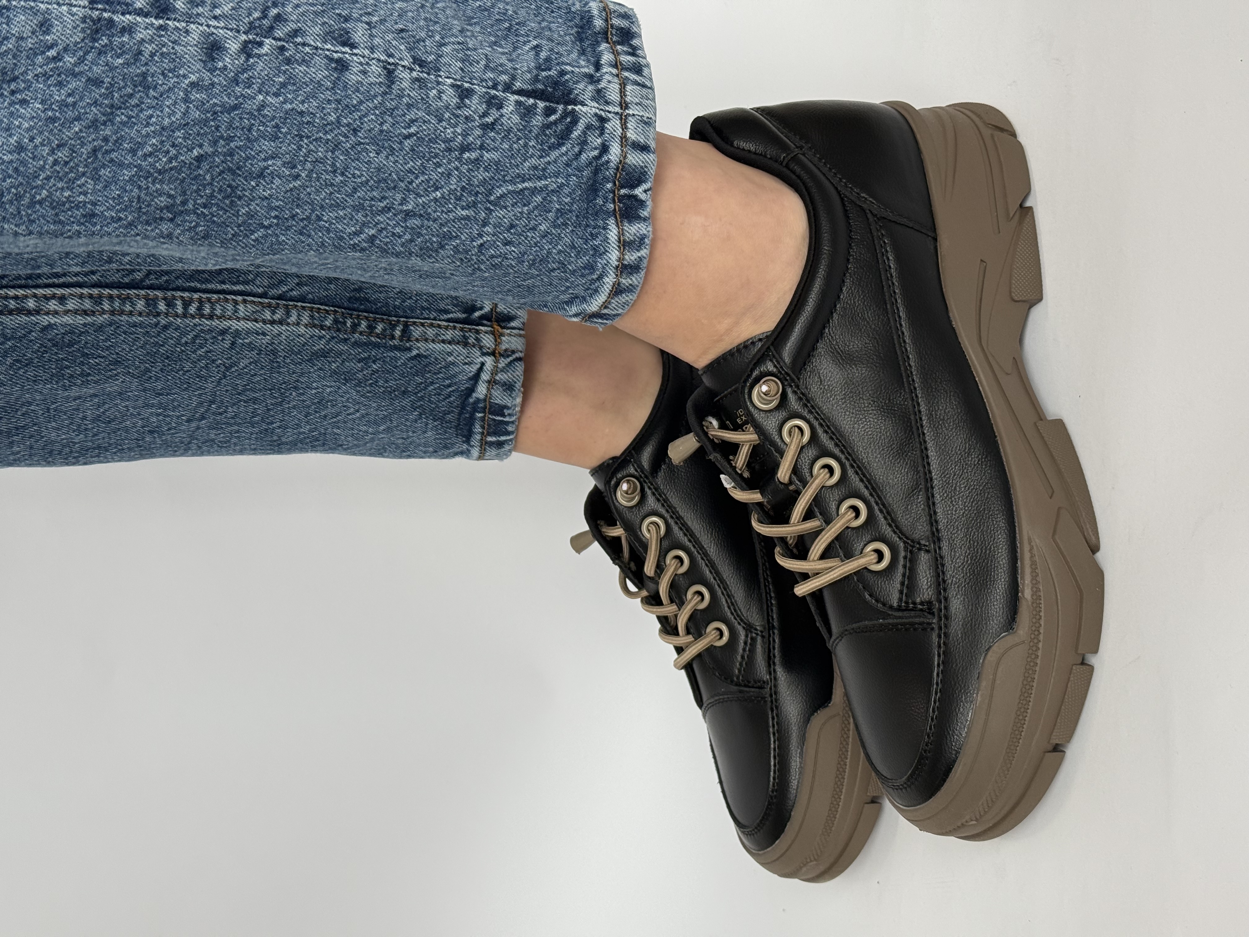 Odiniai juodi batai (F2535)