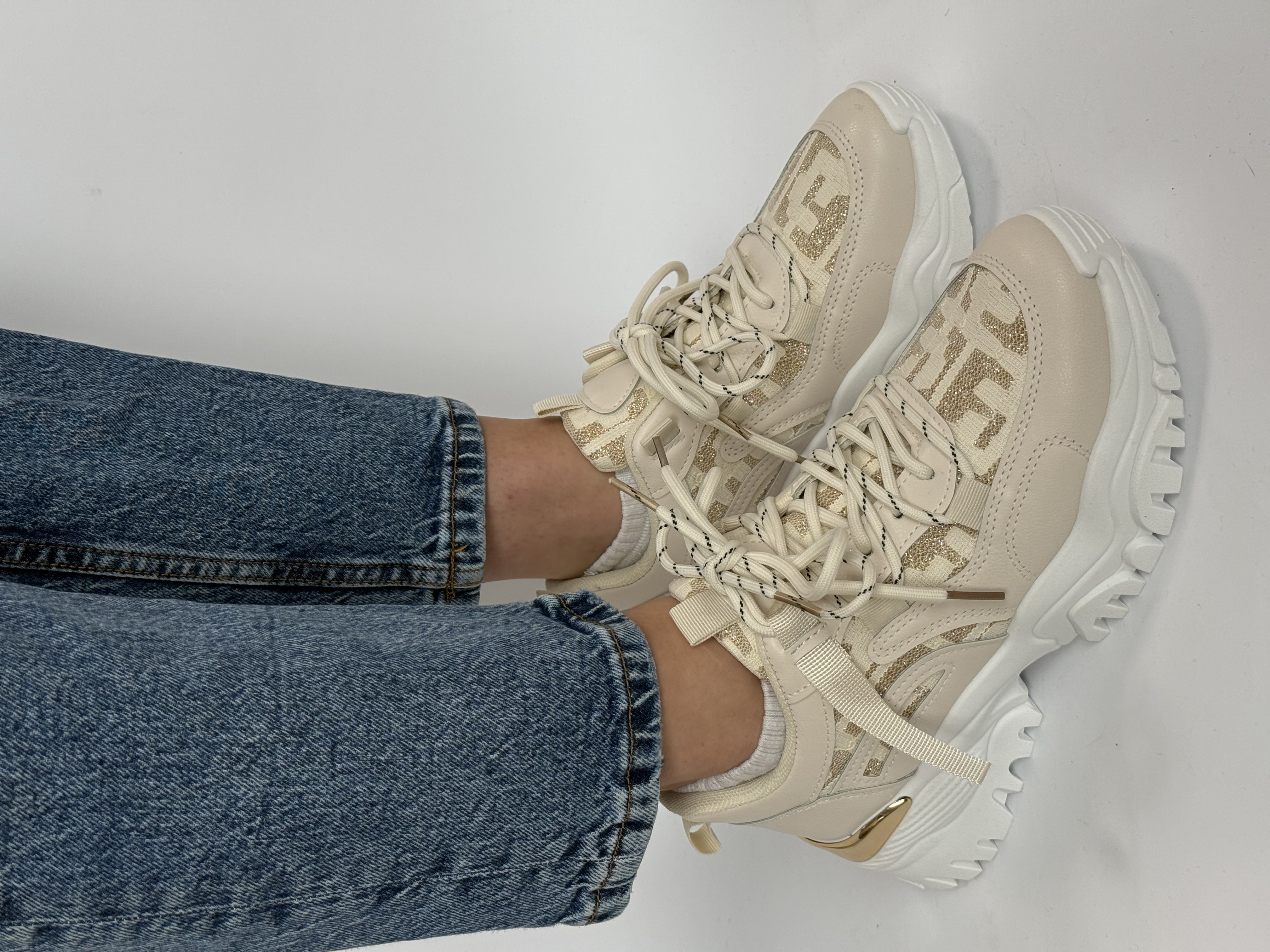 Sportiniai bateliai (SX56)