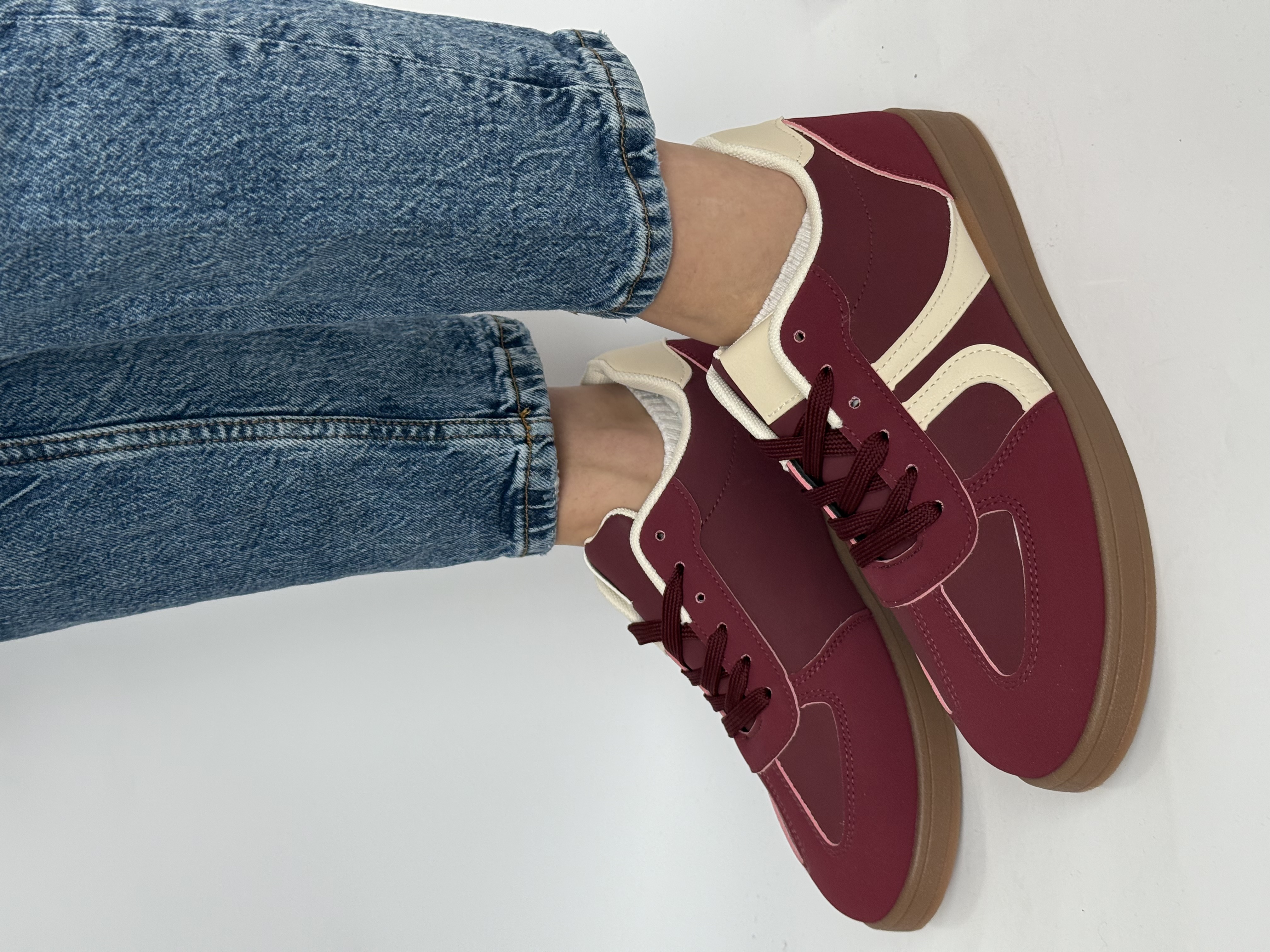 Sportiniai bordo spalvos bateliai (YH47)