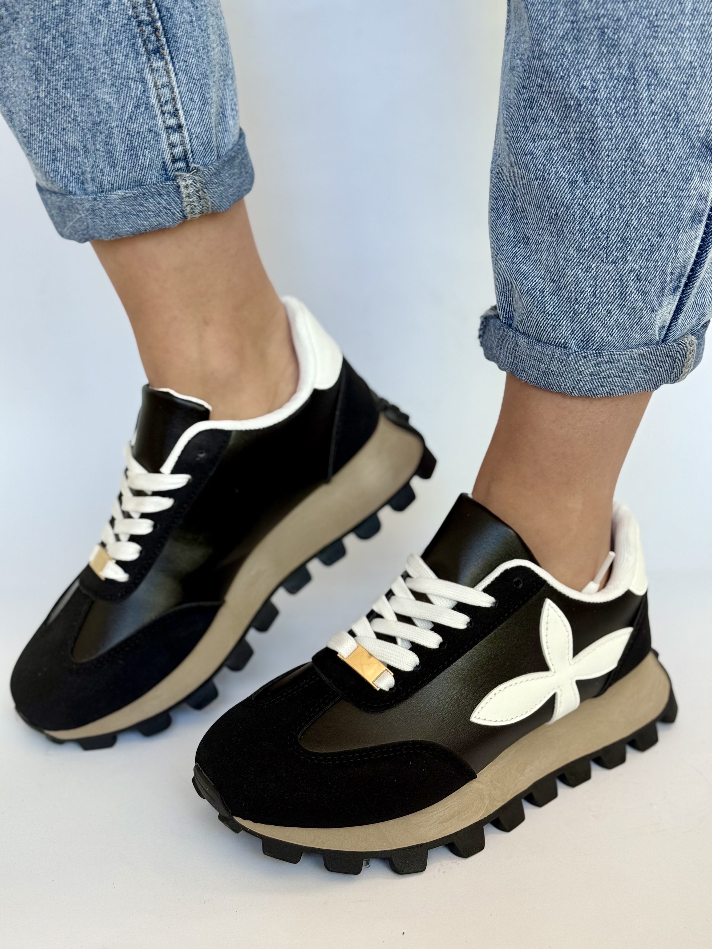 Sportiniai batai su gėle (NB761)