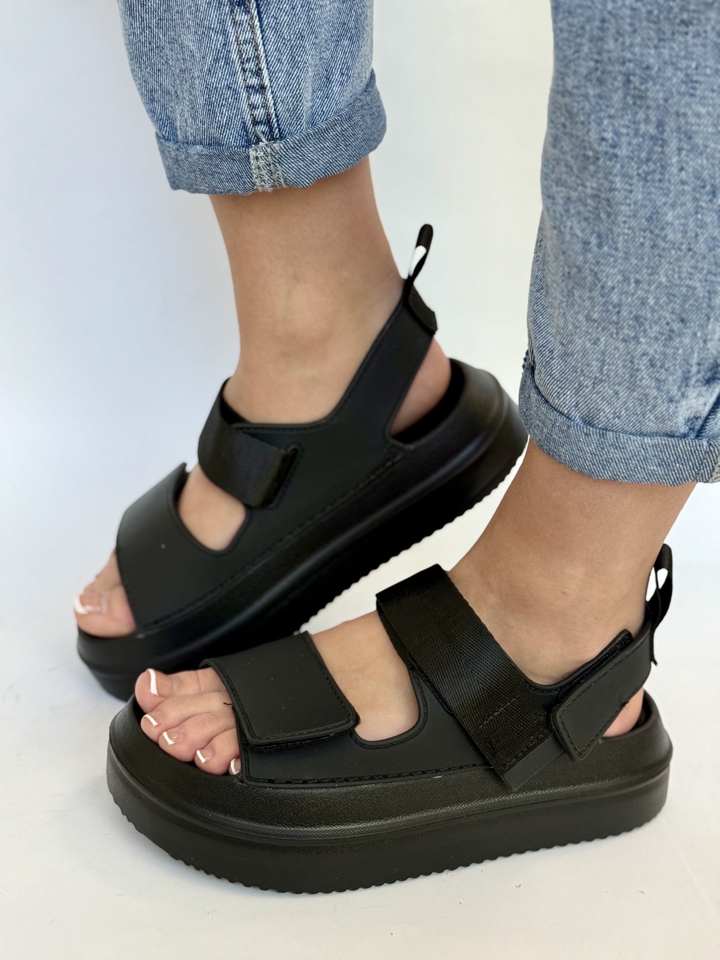 Juodi sandalai (GL18-1)