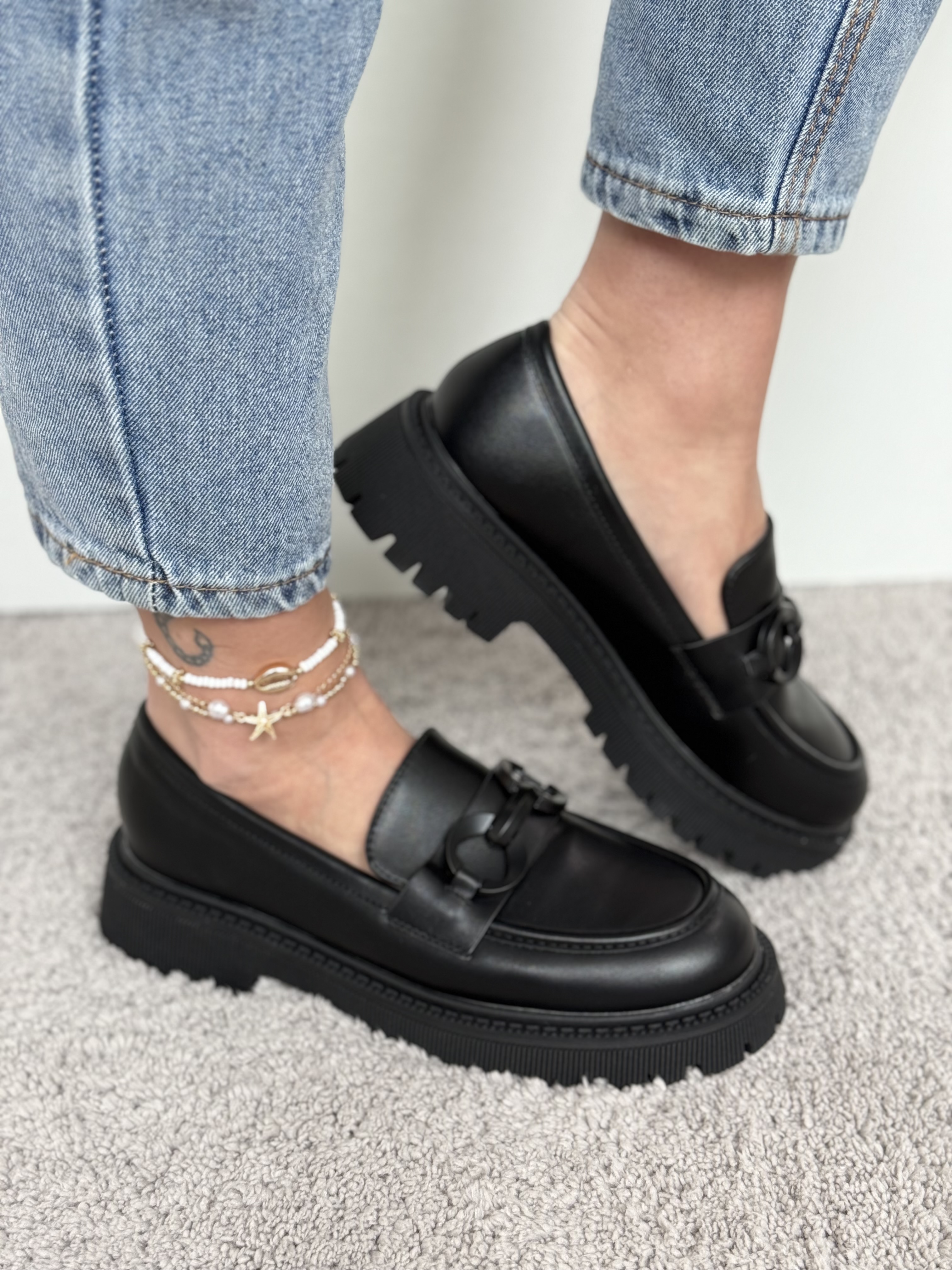 Juodos spalvos matiniai loaferiai (GE3224-4) 