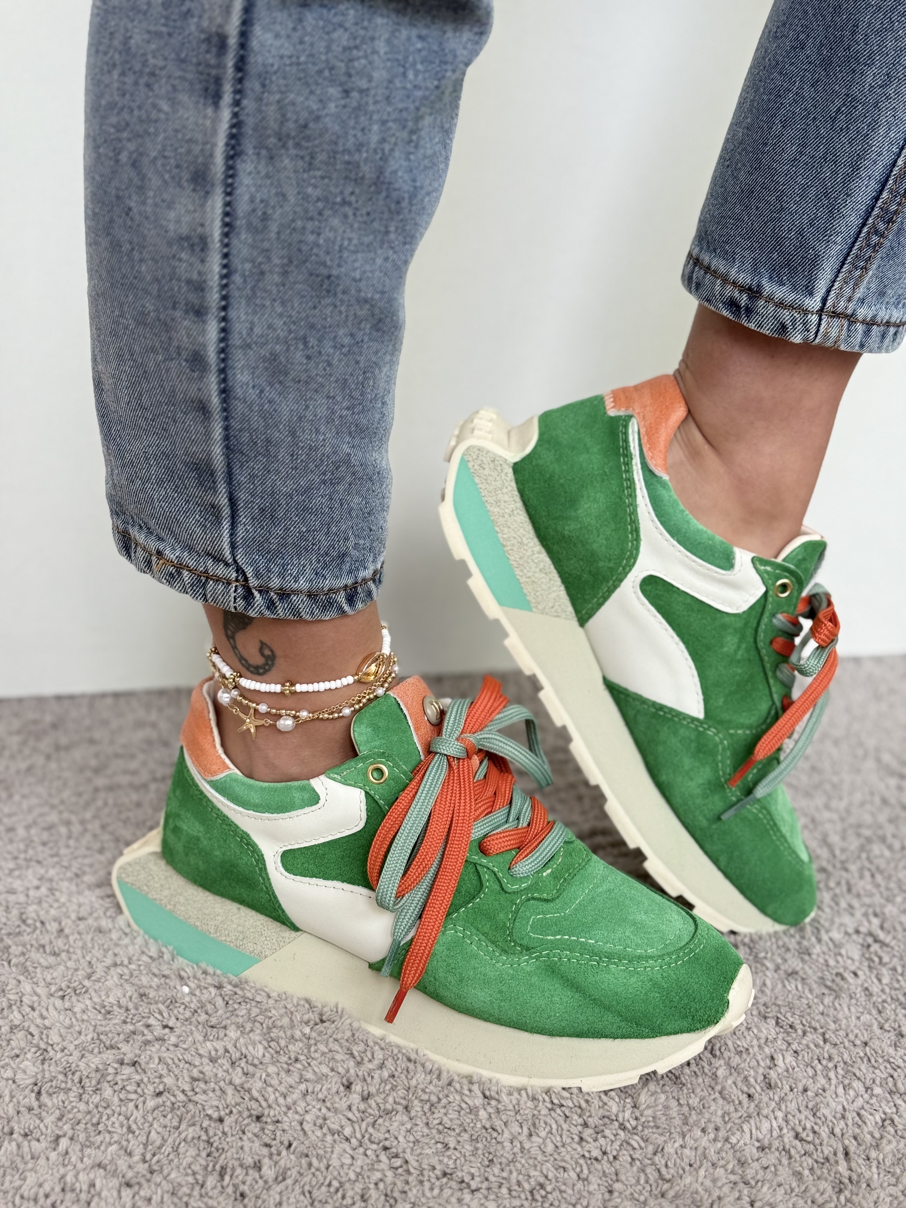 Sportiniai žali kedukai (015-111-307)