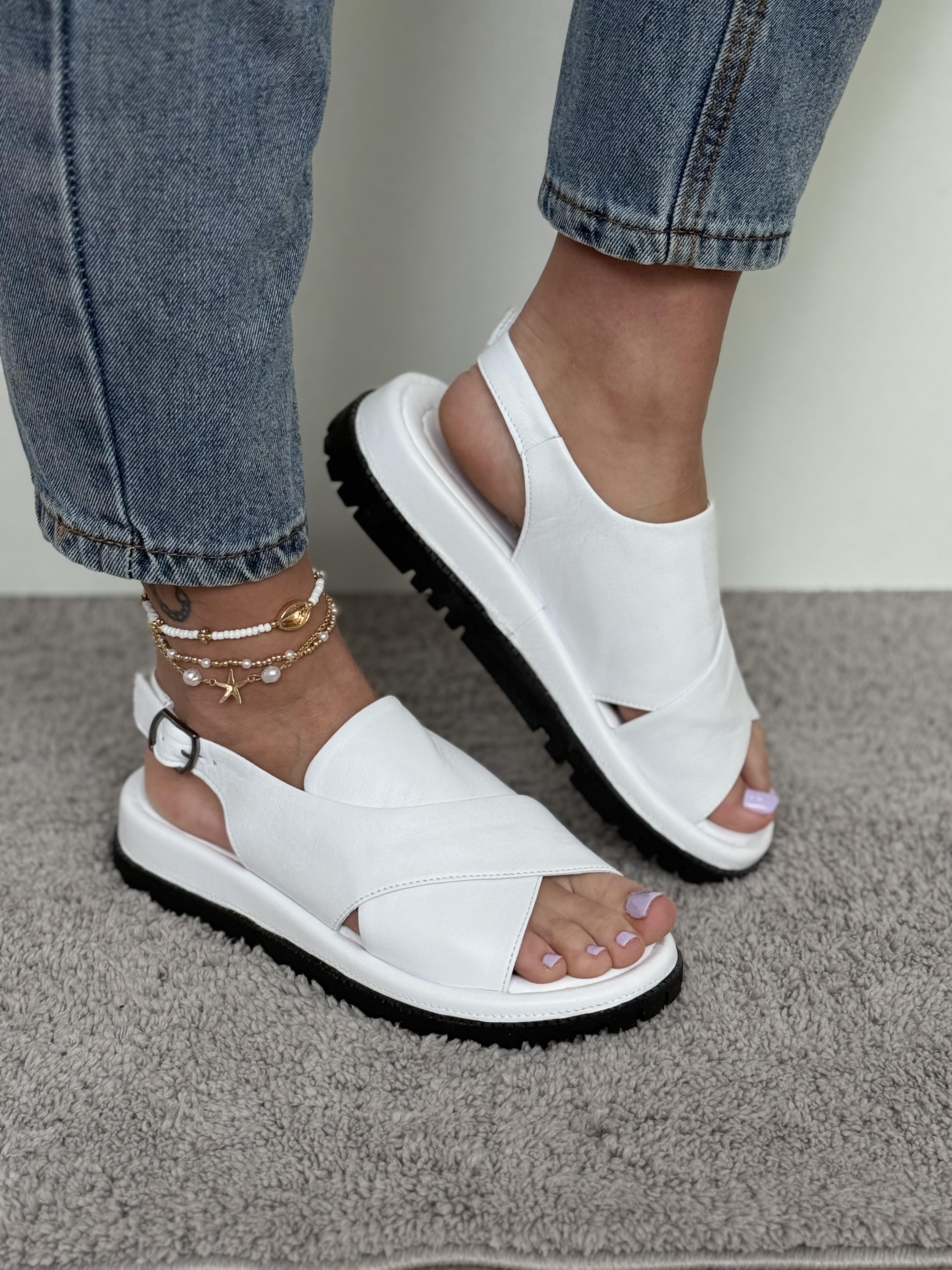 Baltos turkiškos odinės basutės (G011244)