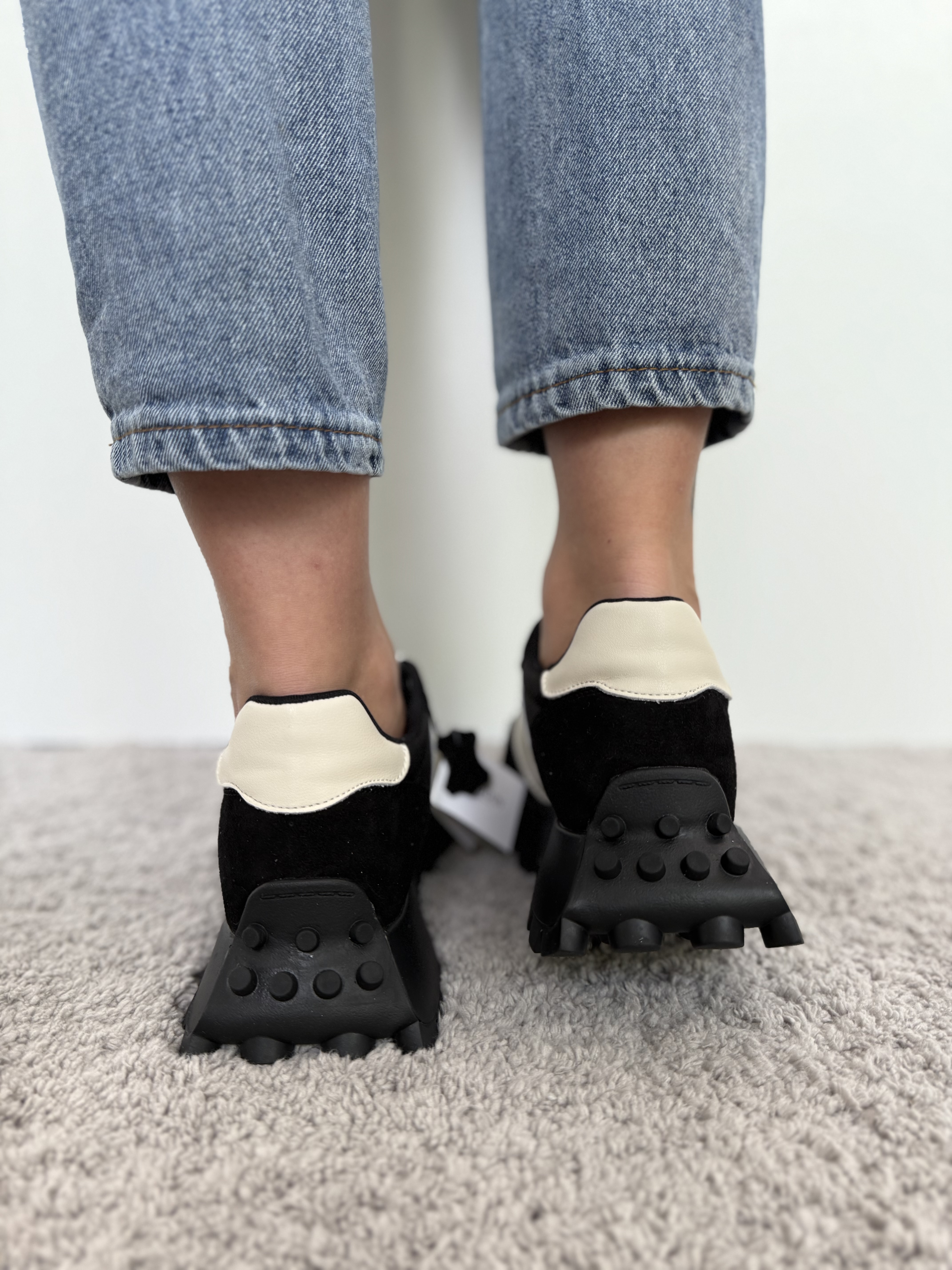 Sportiniai odiniai juodi kedukai 